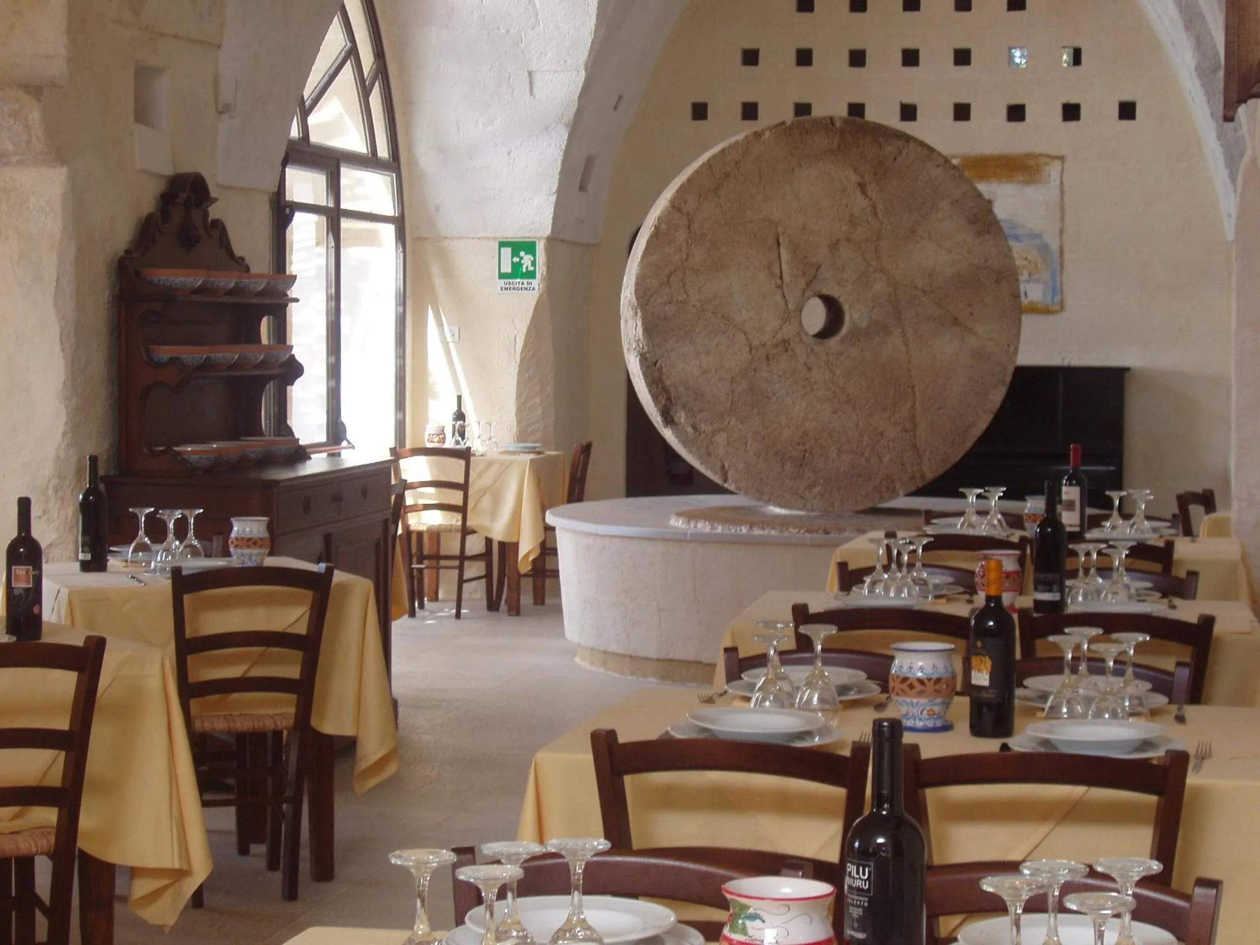 Restaurant/places to eat in Masseria L'Antico Frantoio