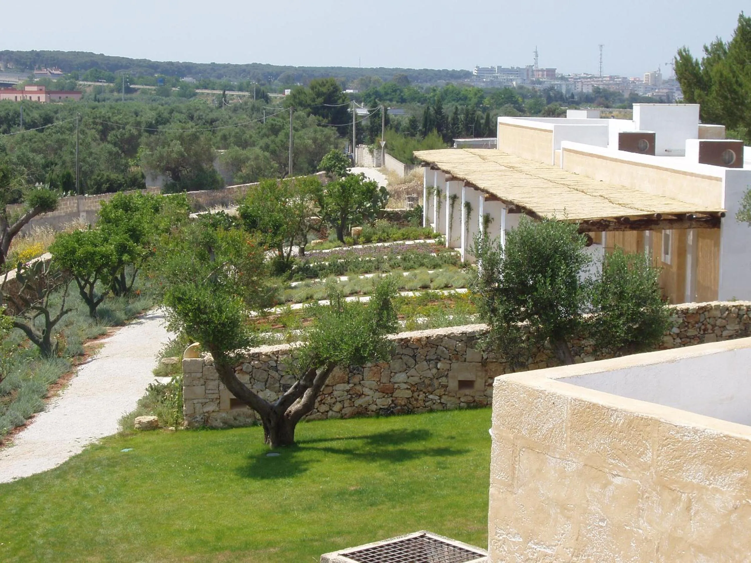 Garden in Masseria L'Antico Frantoio