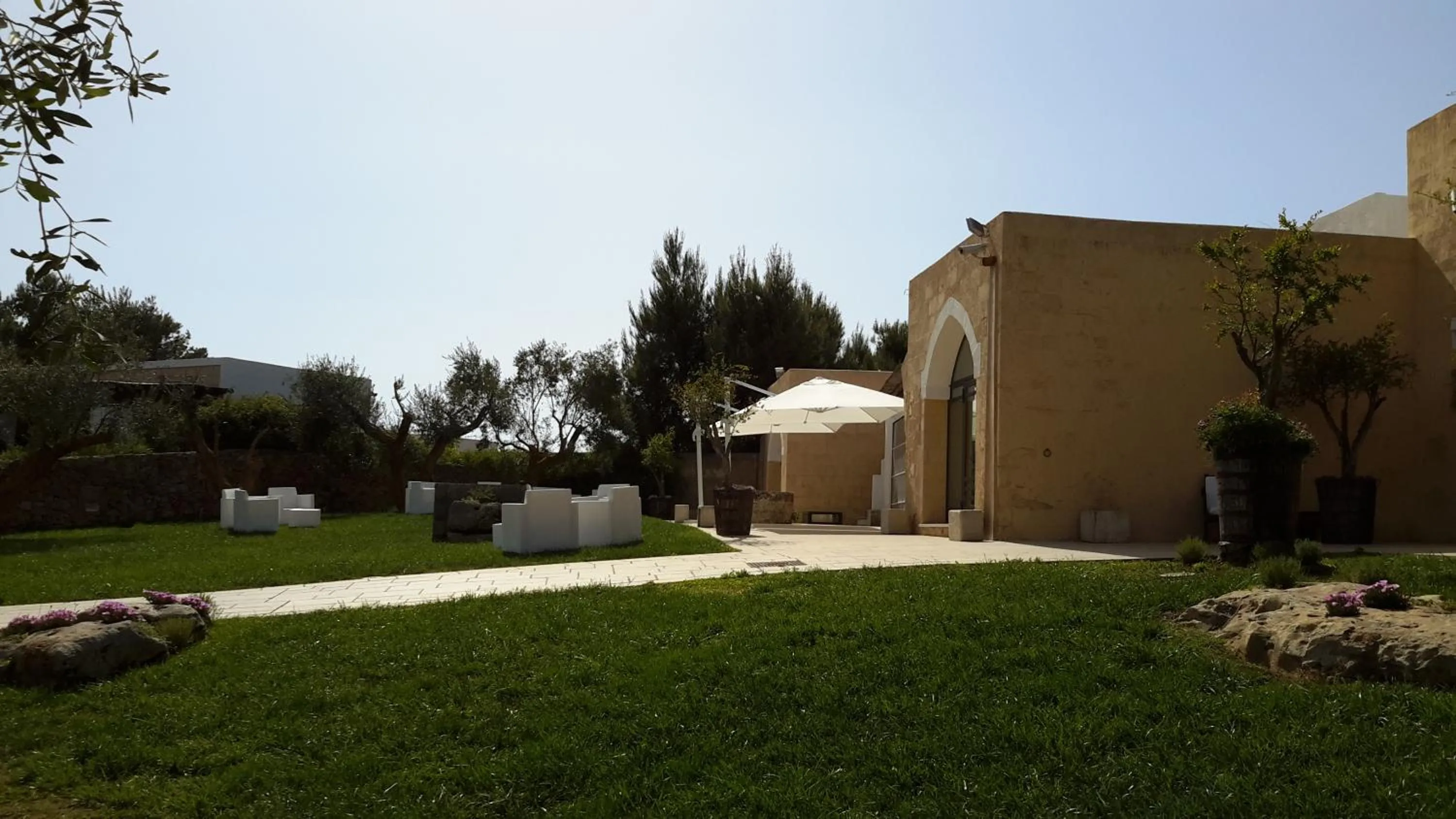 Garden in Masseria L'Antico Frantoio