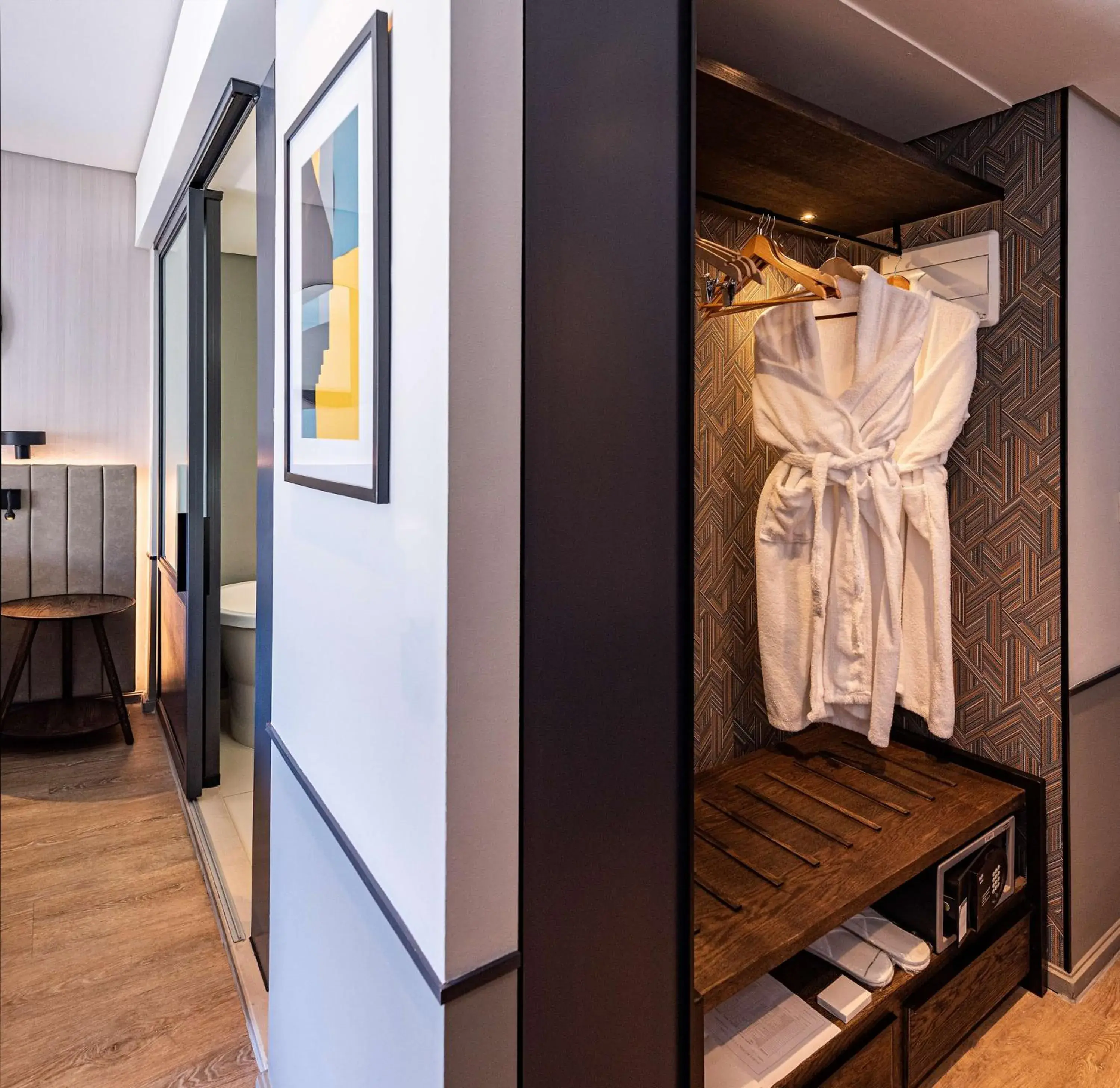 Photo of the whole room, Bed in Hyatt Regency Cape Town Photo of the whole room, Bed in Hyatt Regency Cape Town