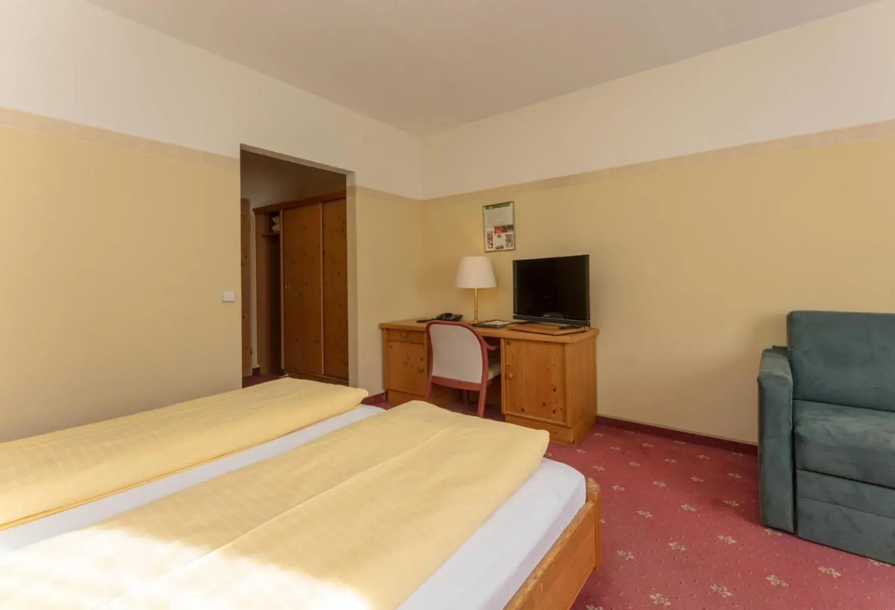 Double Room - single occupancy in Hotel Restaurant Lebzelter Double Room - single occupancy in Hotel Restaurant Lebzelter