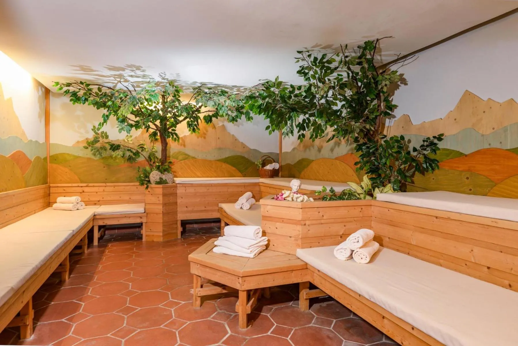 Sauna, Bed in Hotel Restaurant Lebzelter