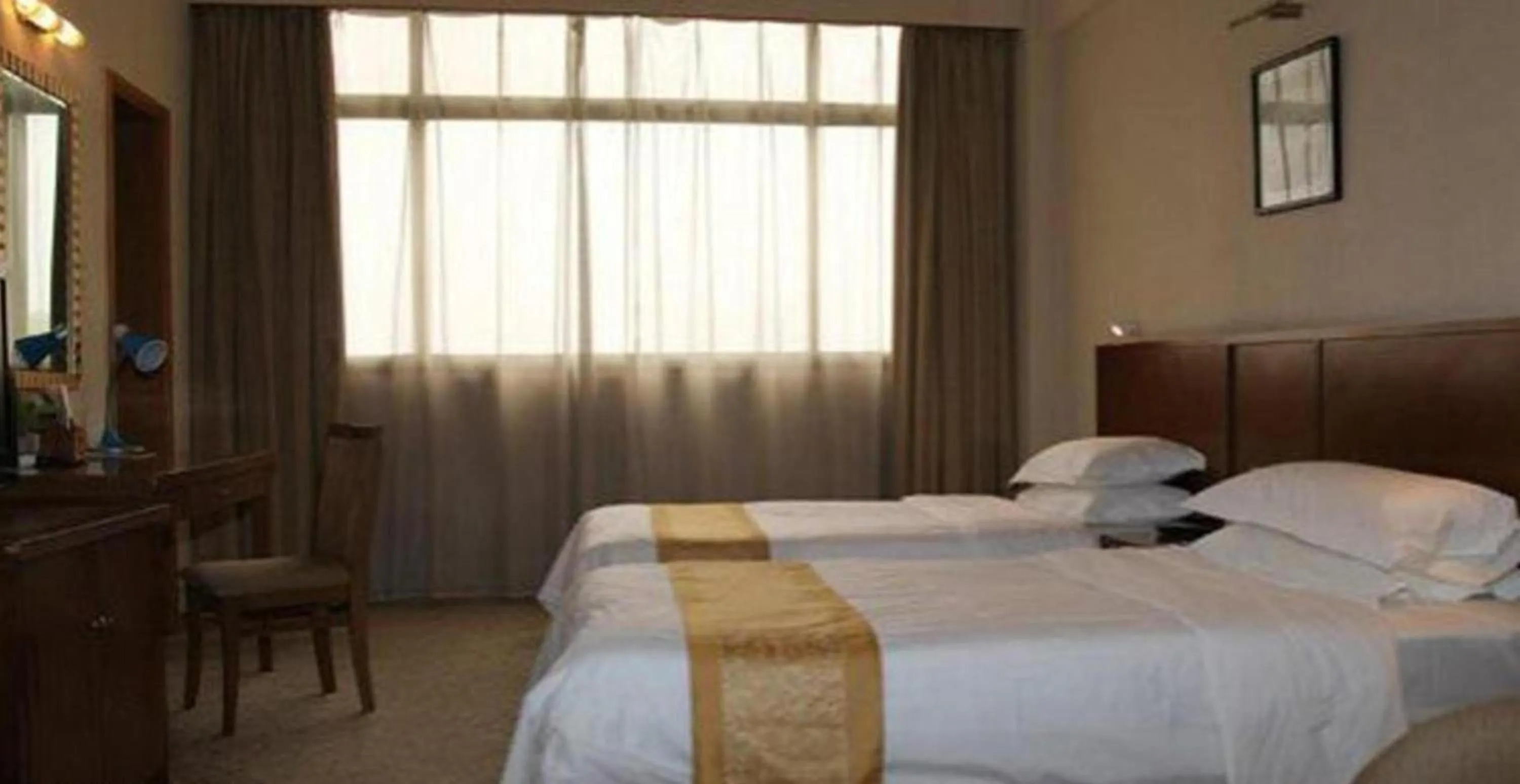 Bedroom, Bed in Jinling Mansion Nanjing