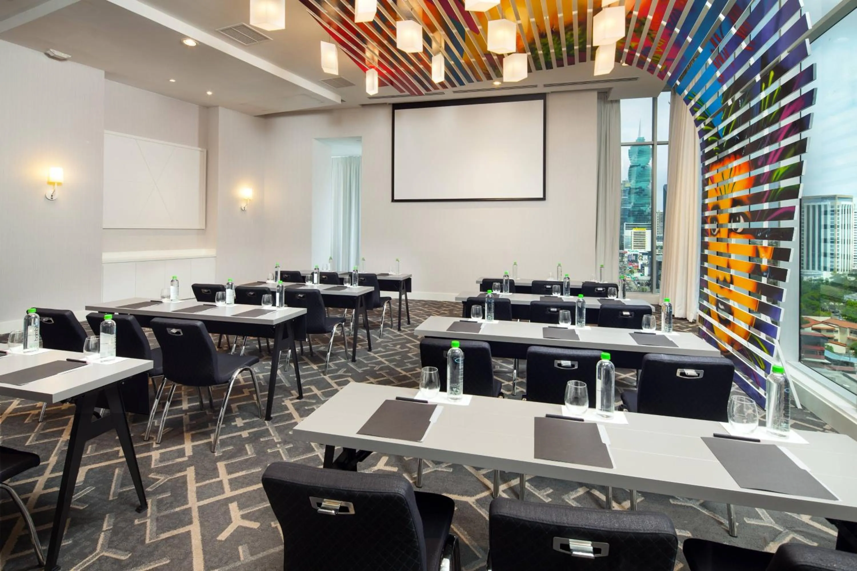 Meeting/conference room in W Panama