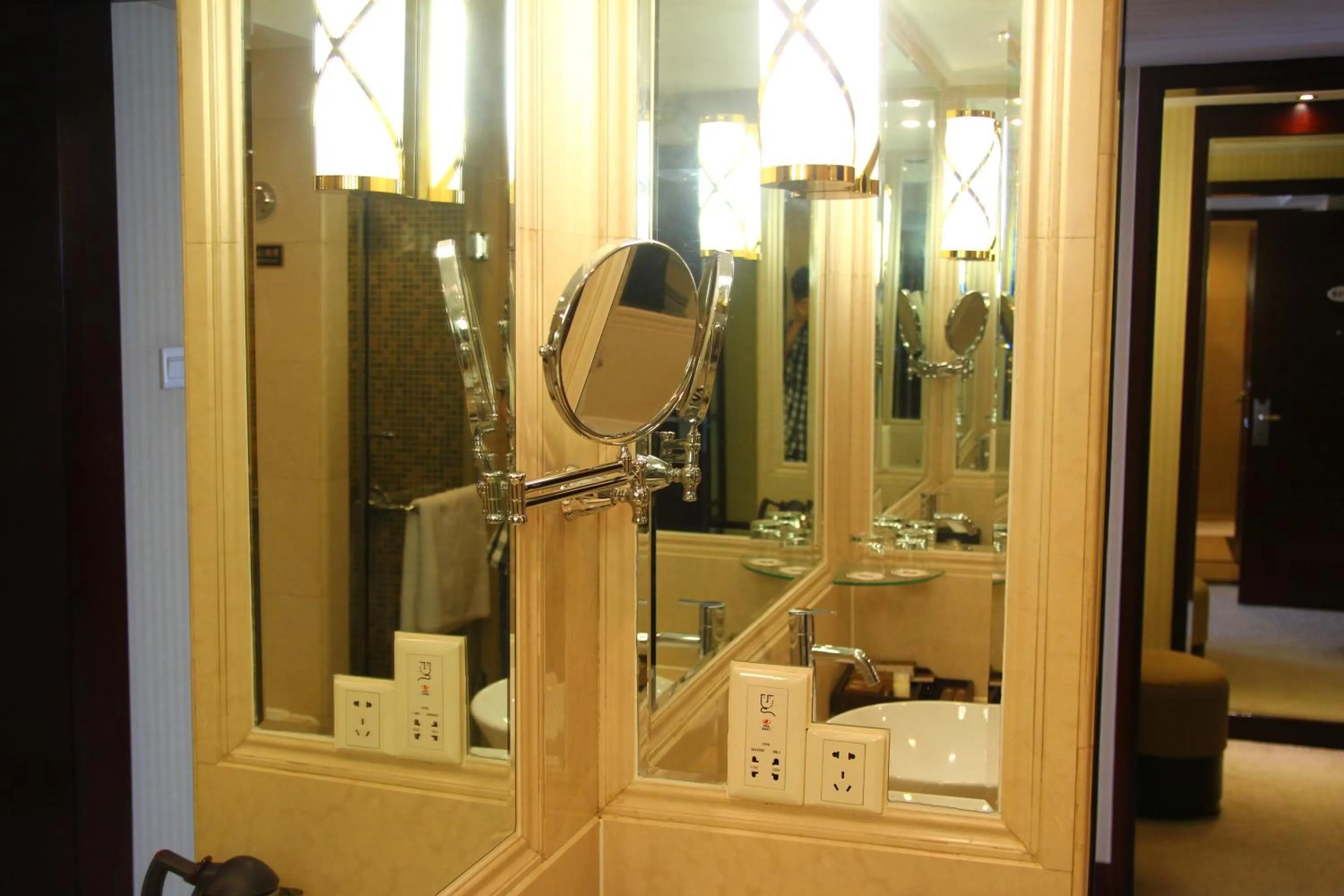 Huafang Jinling International Hotel Zhangjiagang