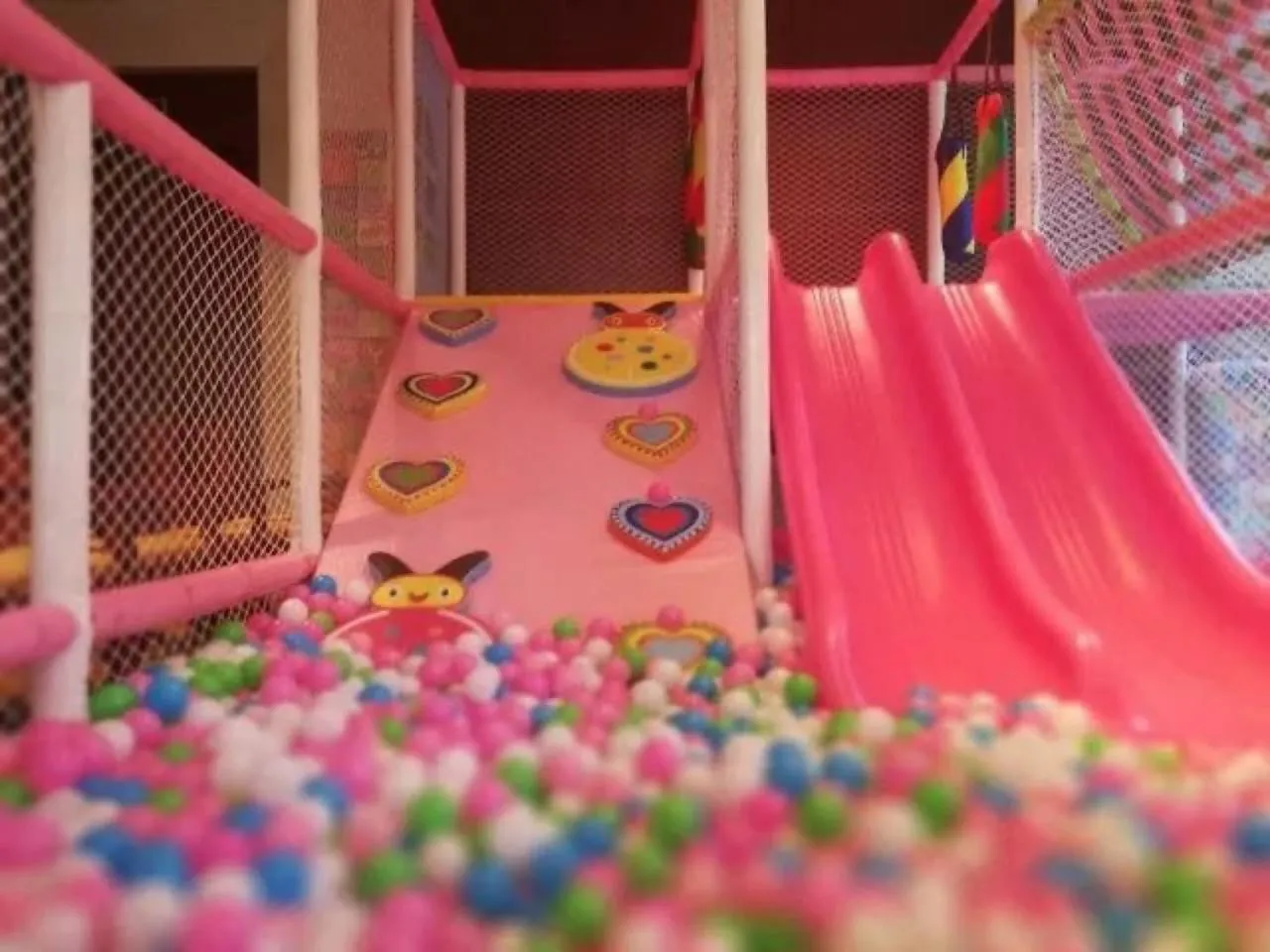 Children play ground in Maritim Hotel Taicang Garden