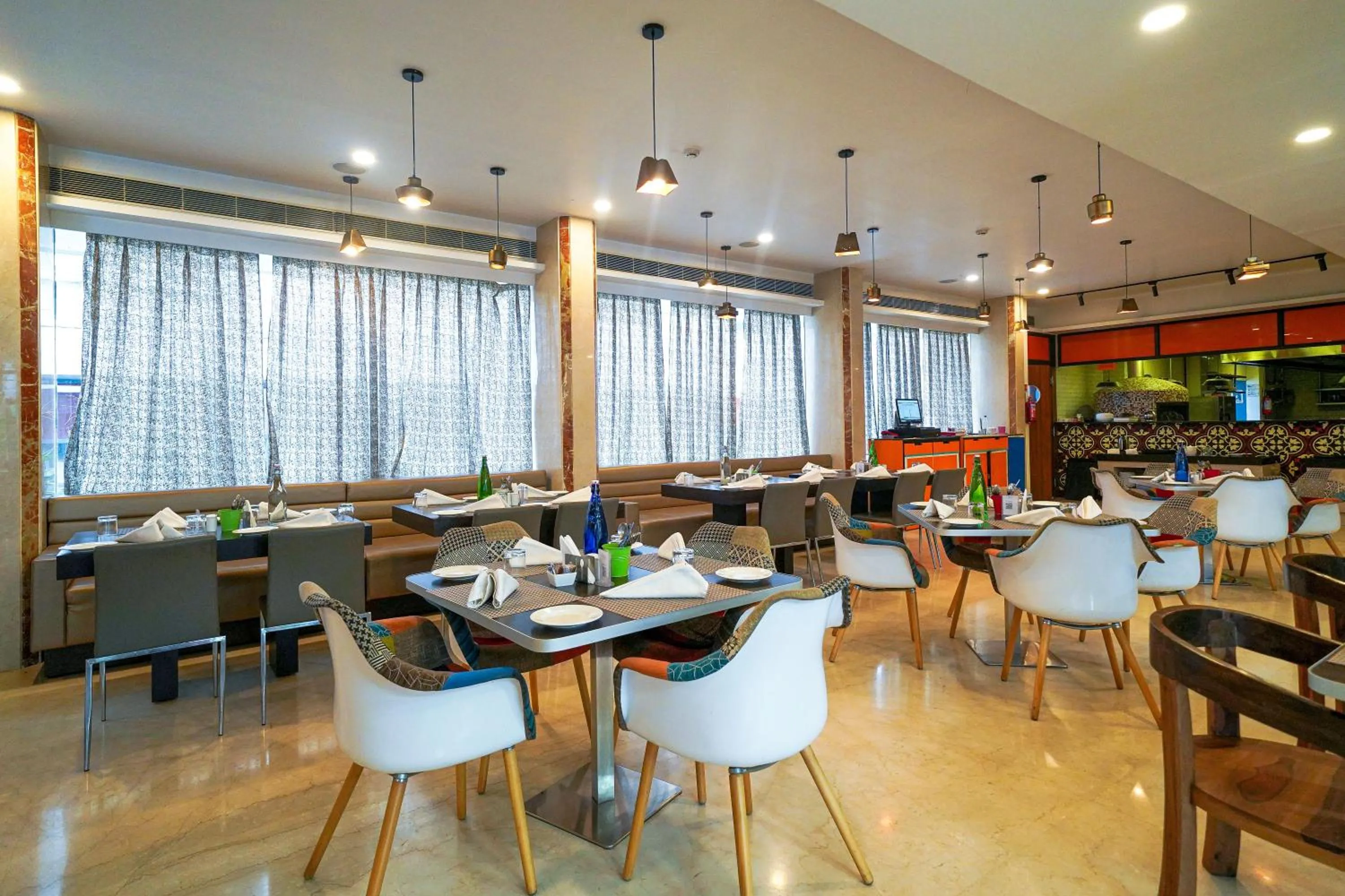 Restaurant/places to eat in Open Hotel by Olive - The Infantry Hotel