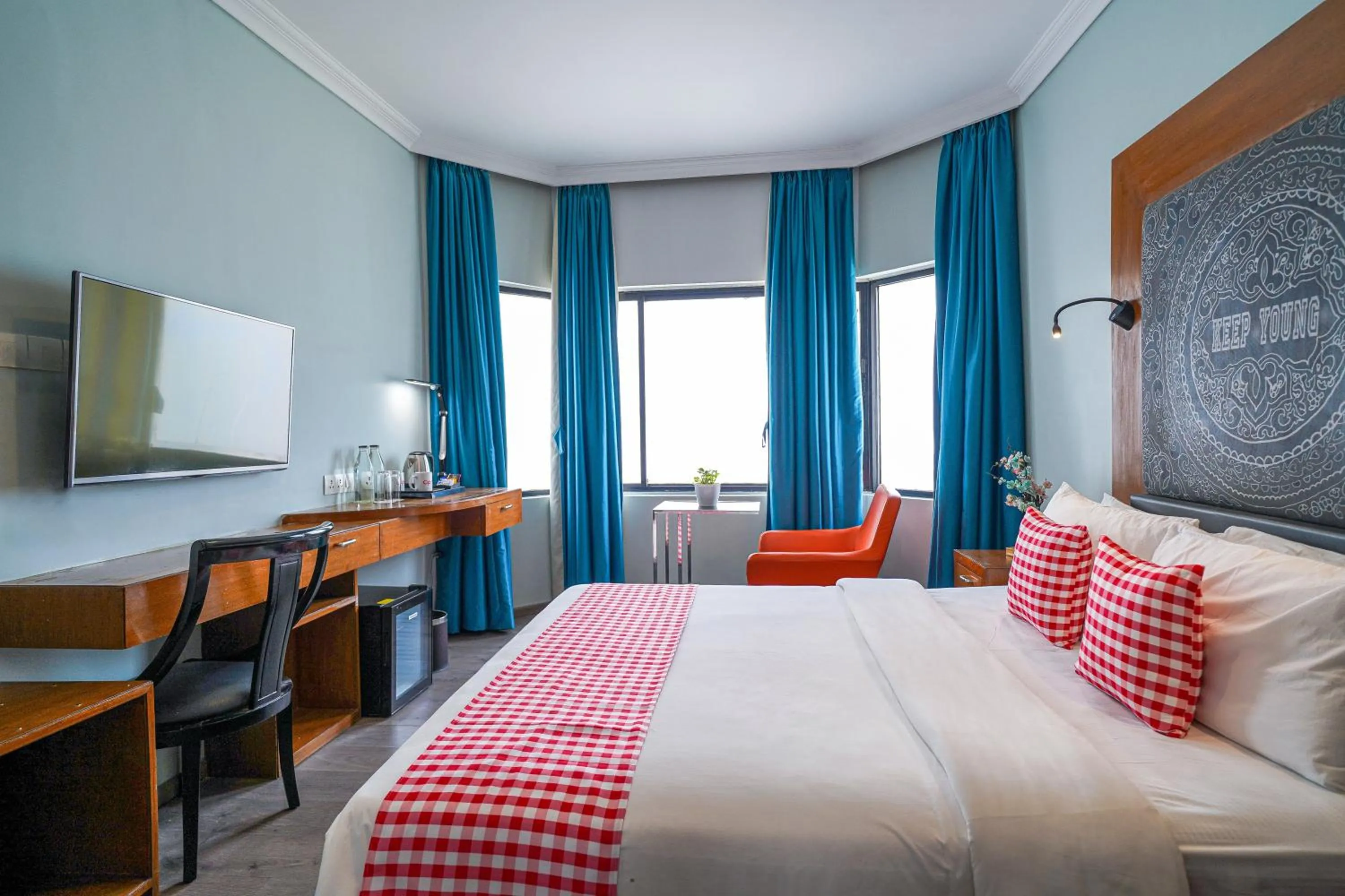 Bed in Open Hotel by Olive - The Infantry Hotel