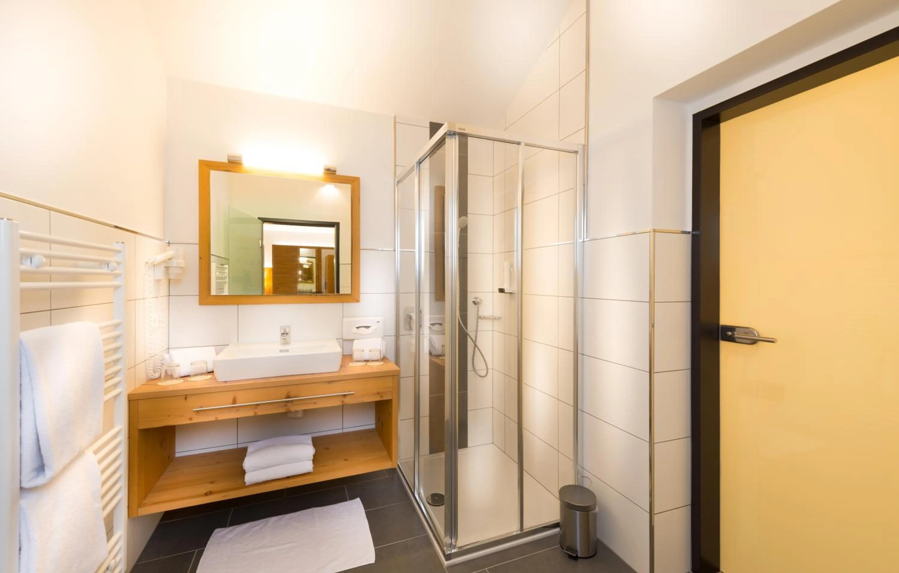 Shower in Hotel Dorfer