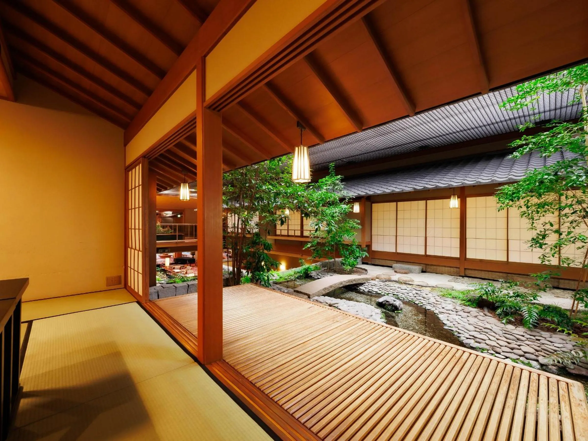Dining area in Hamanoyu