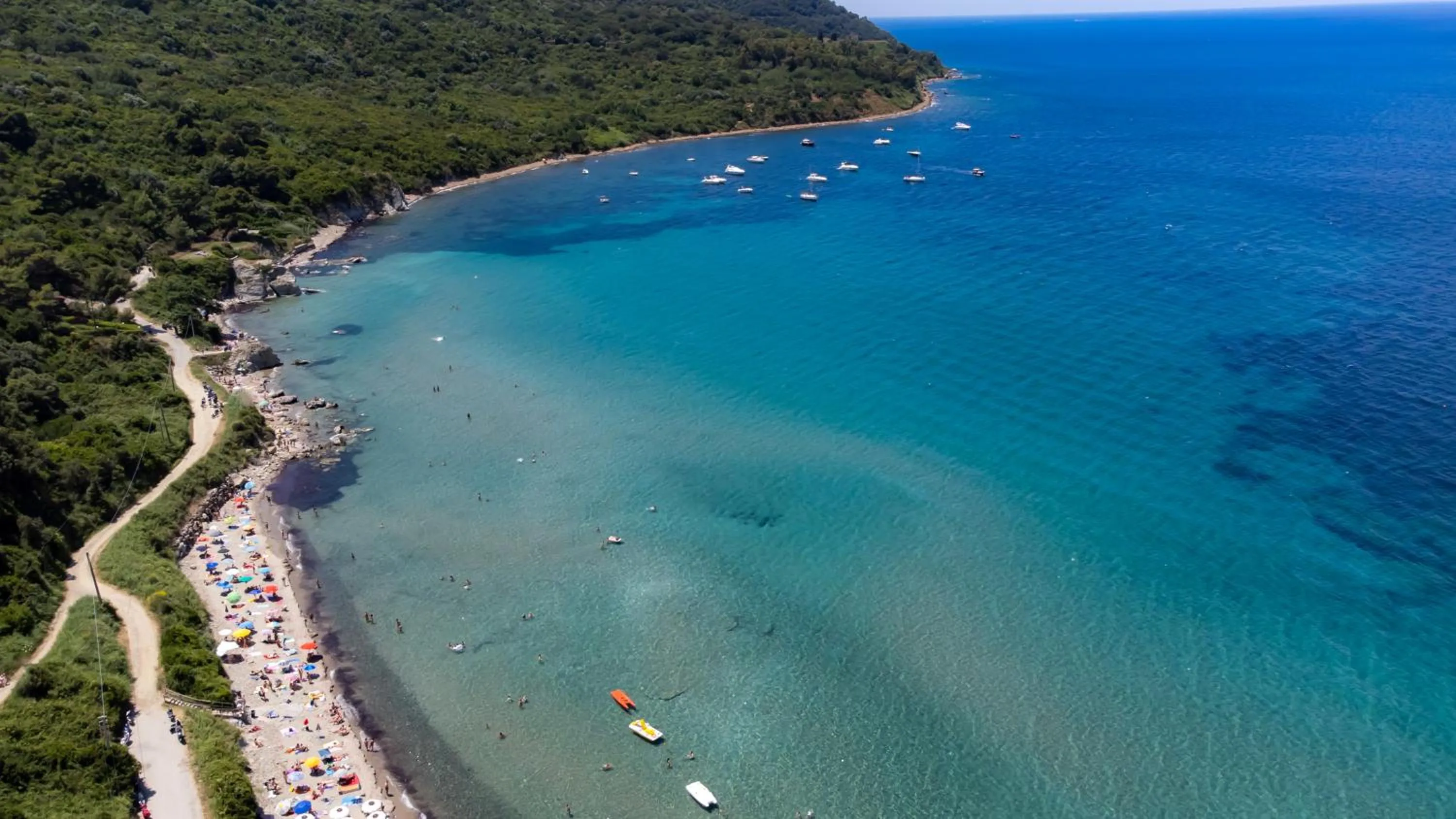 Nearby landmark in il cannito