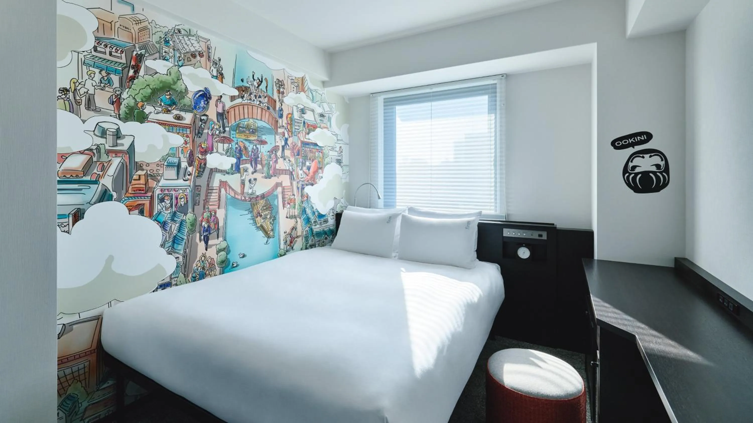 Photo of the whole room, Bed in Garner Hotel Osaka Honmachi Station by IHG