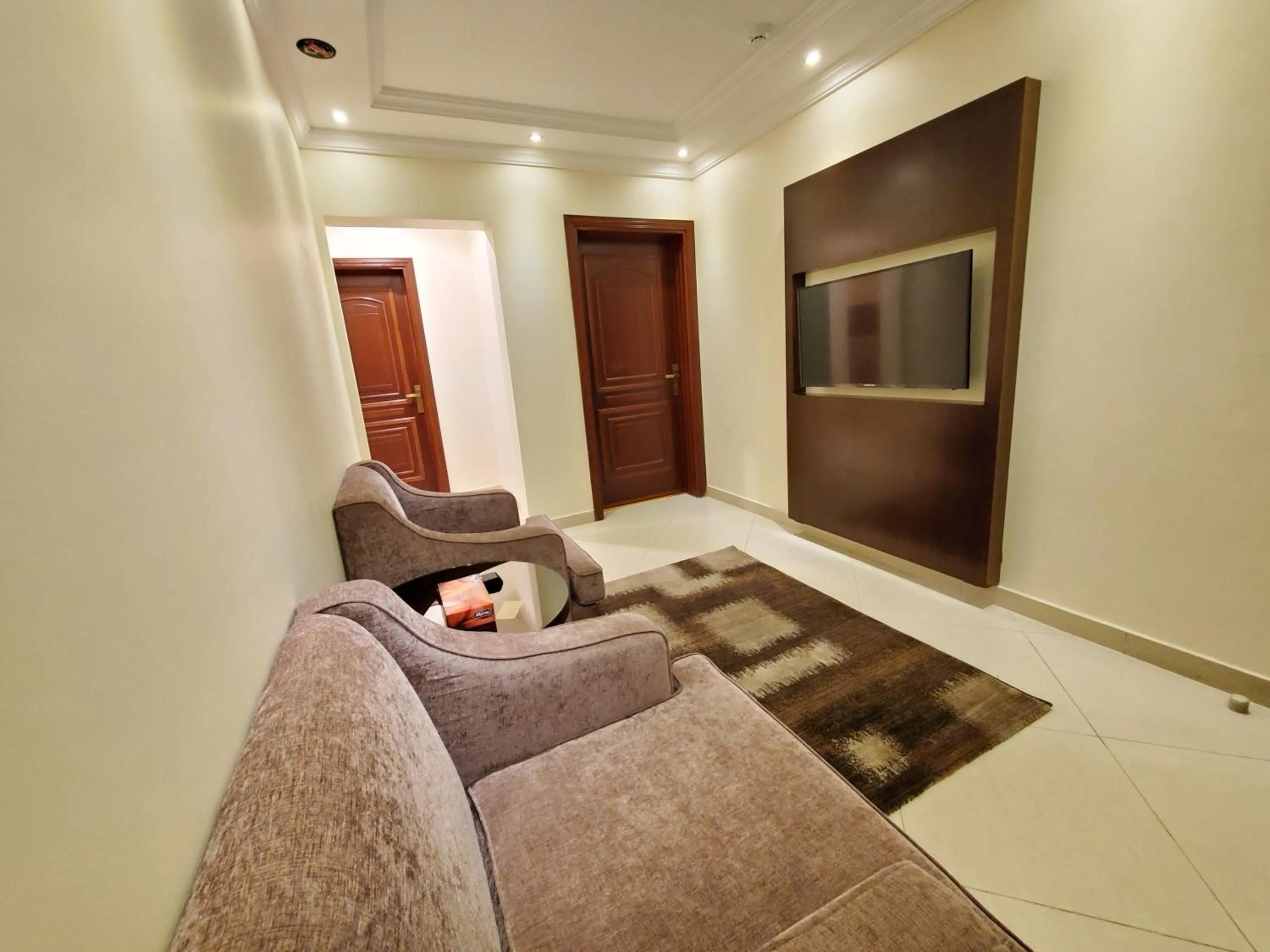 Quiet Dreams - Quraysh Branch