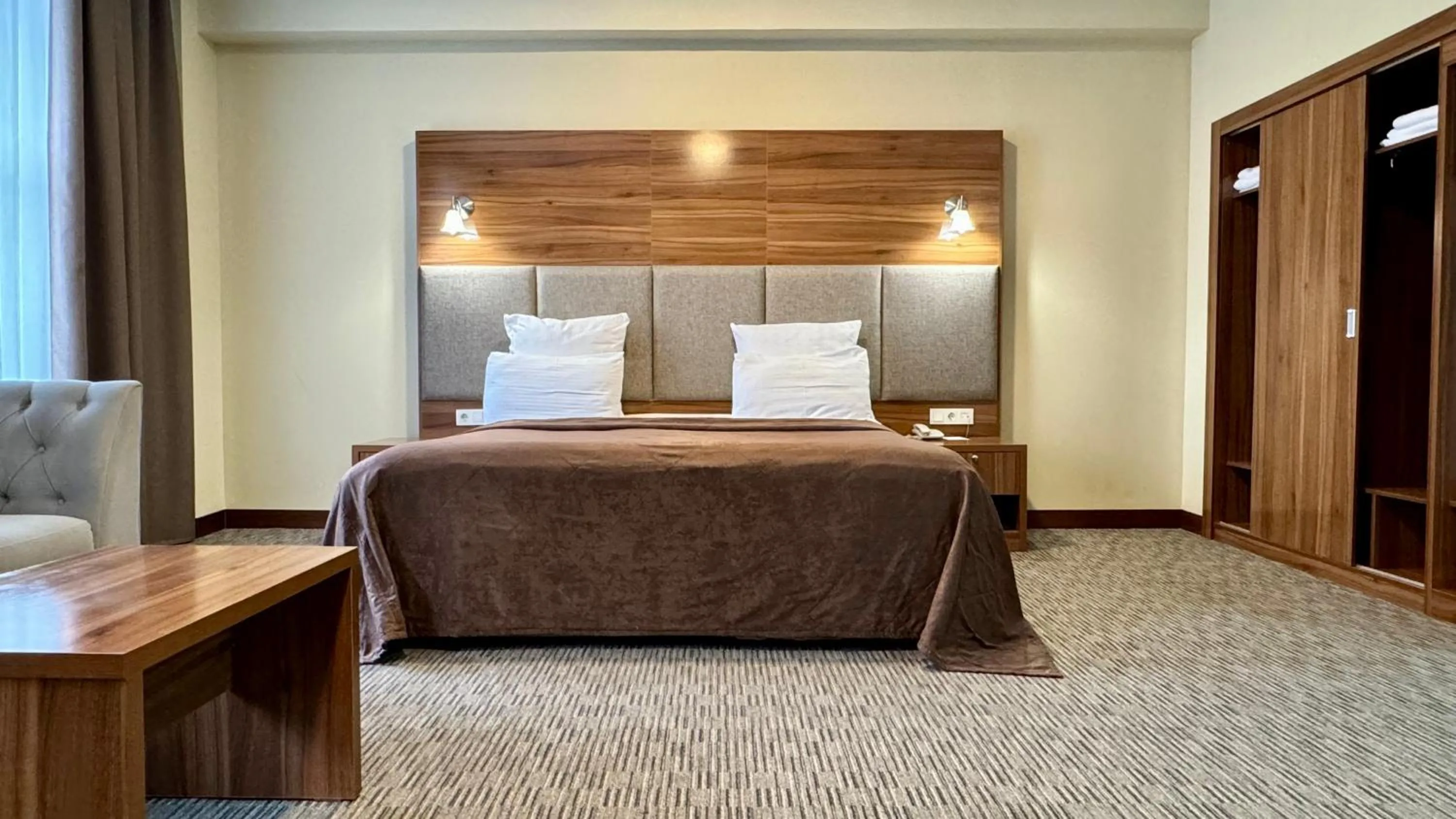 Bedroom, Bed in Grand Hotel Eurasia