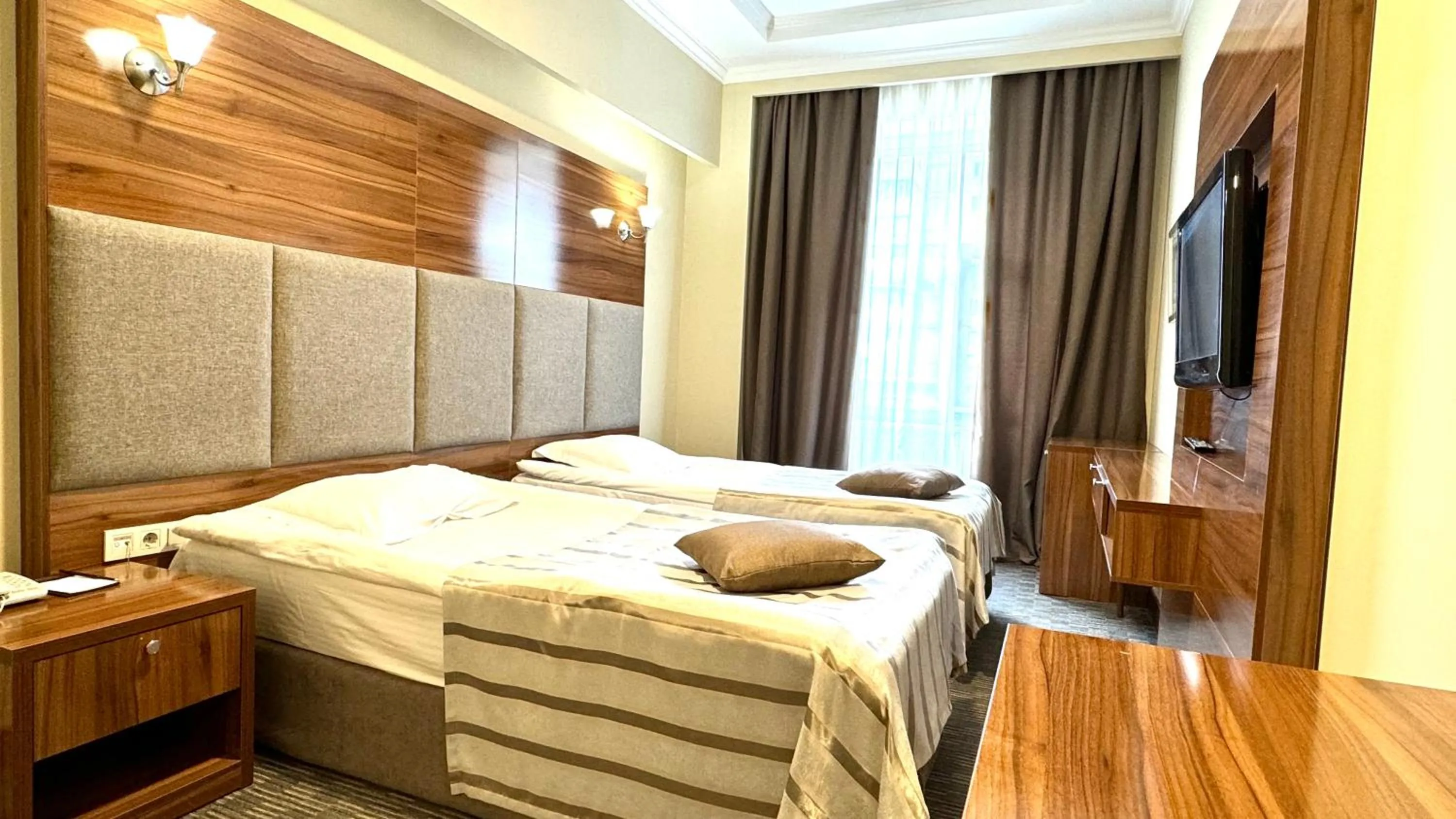 Superior Double or Twin Room in Grand Hotel Eurasia