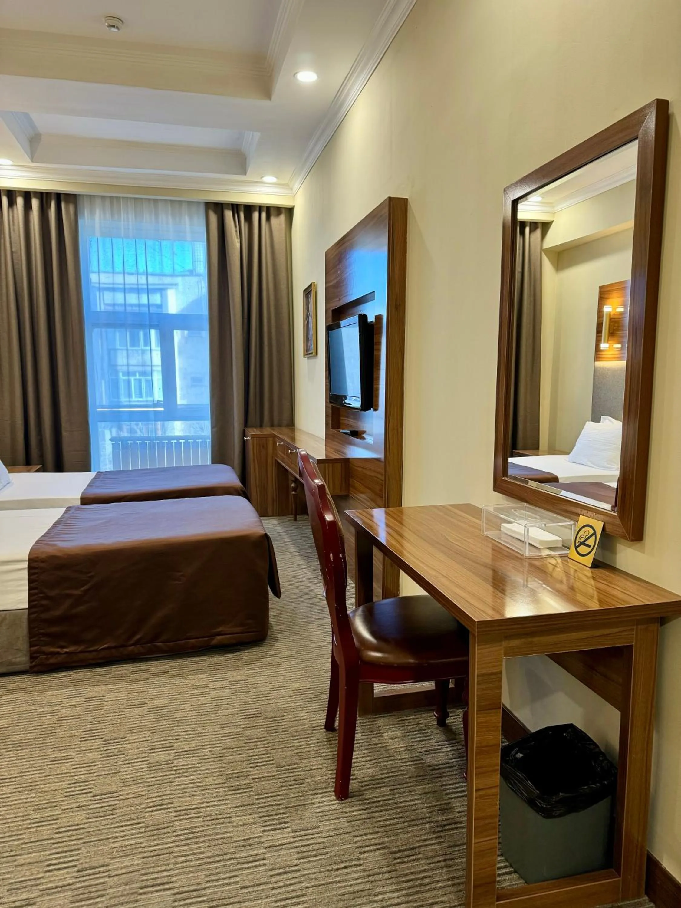 TV and multimedia, Bed in Grand Hotel Eurasia