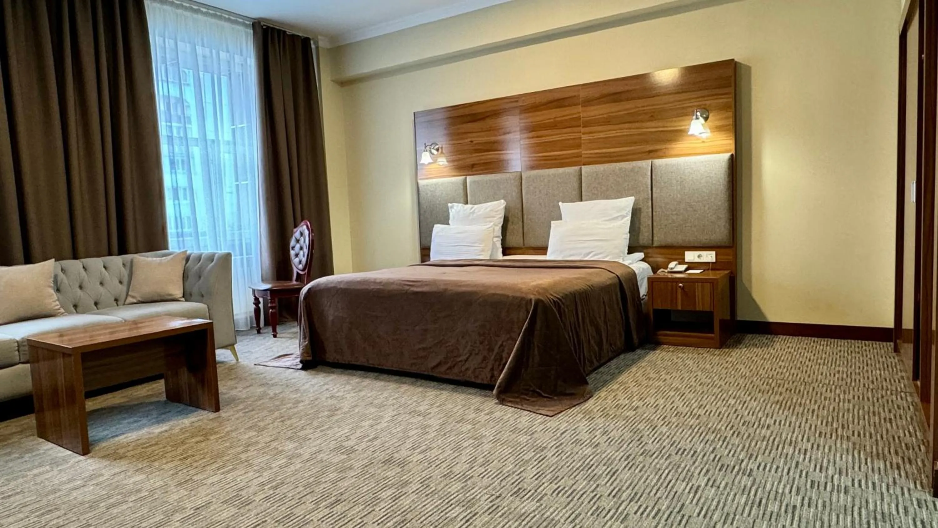 Bedroom, Bed in Grand Hotel Eurasia