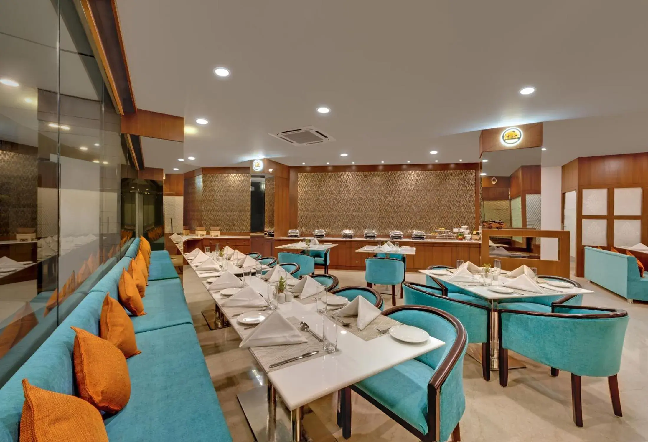 Restaurant/places to eat in Avins Beacon Hotel - Udaipur Restaurant/places to eat in Avins Beacon Hotel - Udaipur