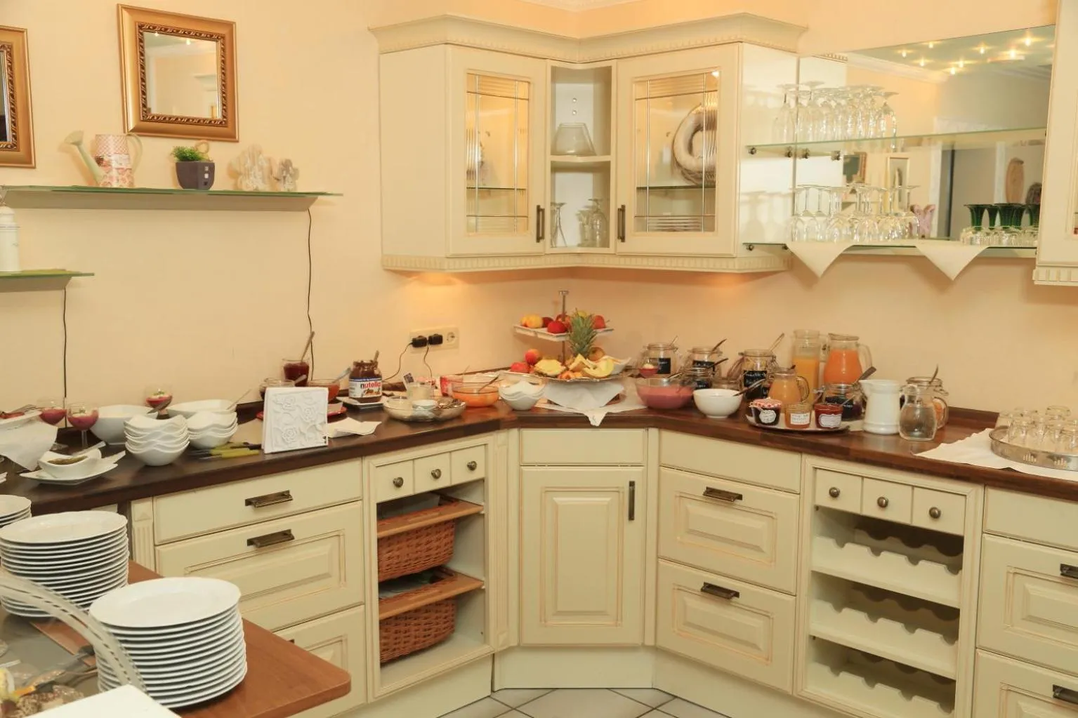 Restaurant/places to eat in PIEPers Hotel Garni