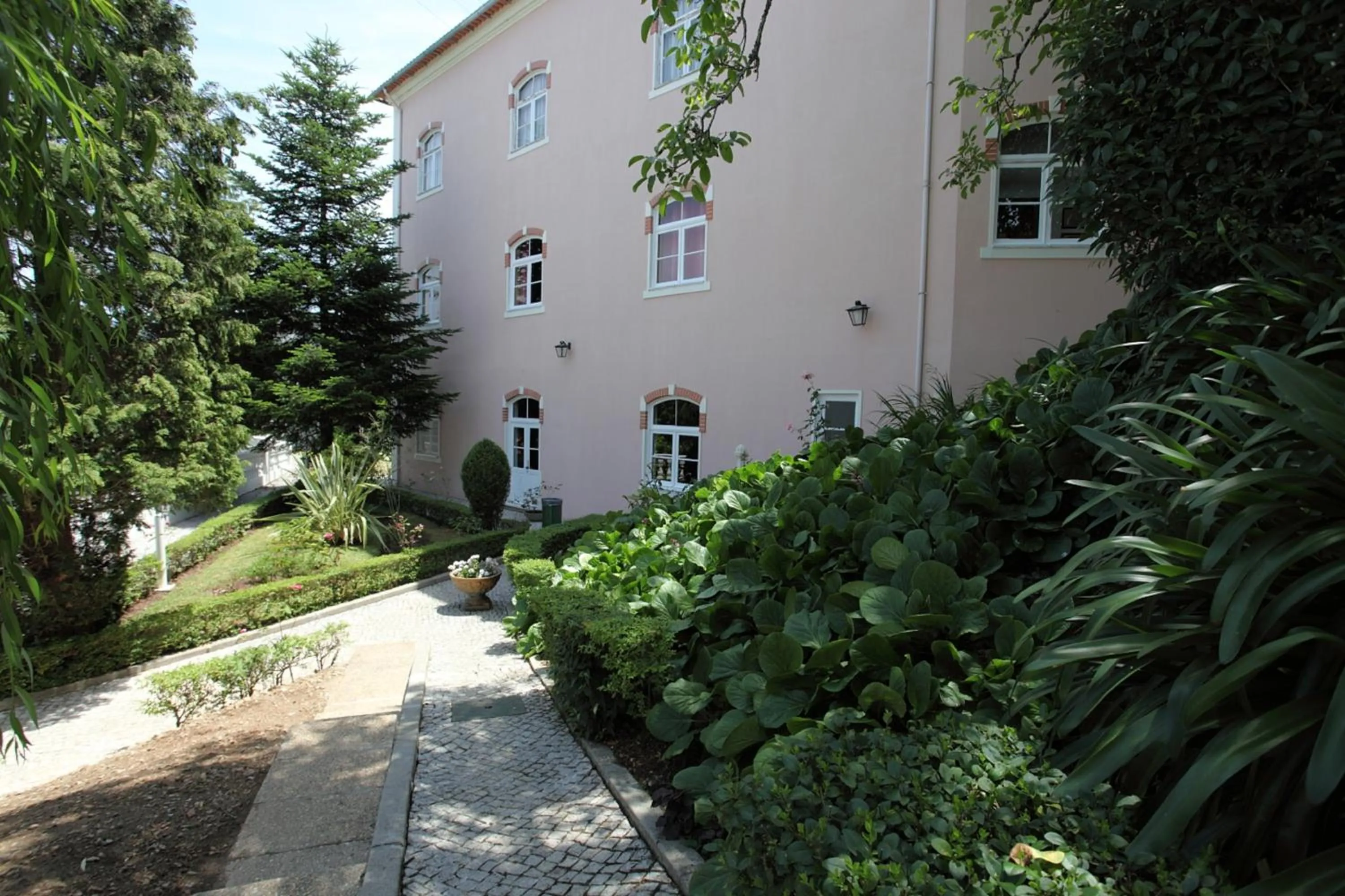 Property building in INATEL Luso