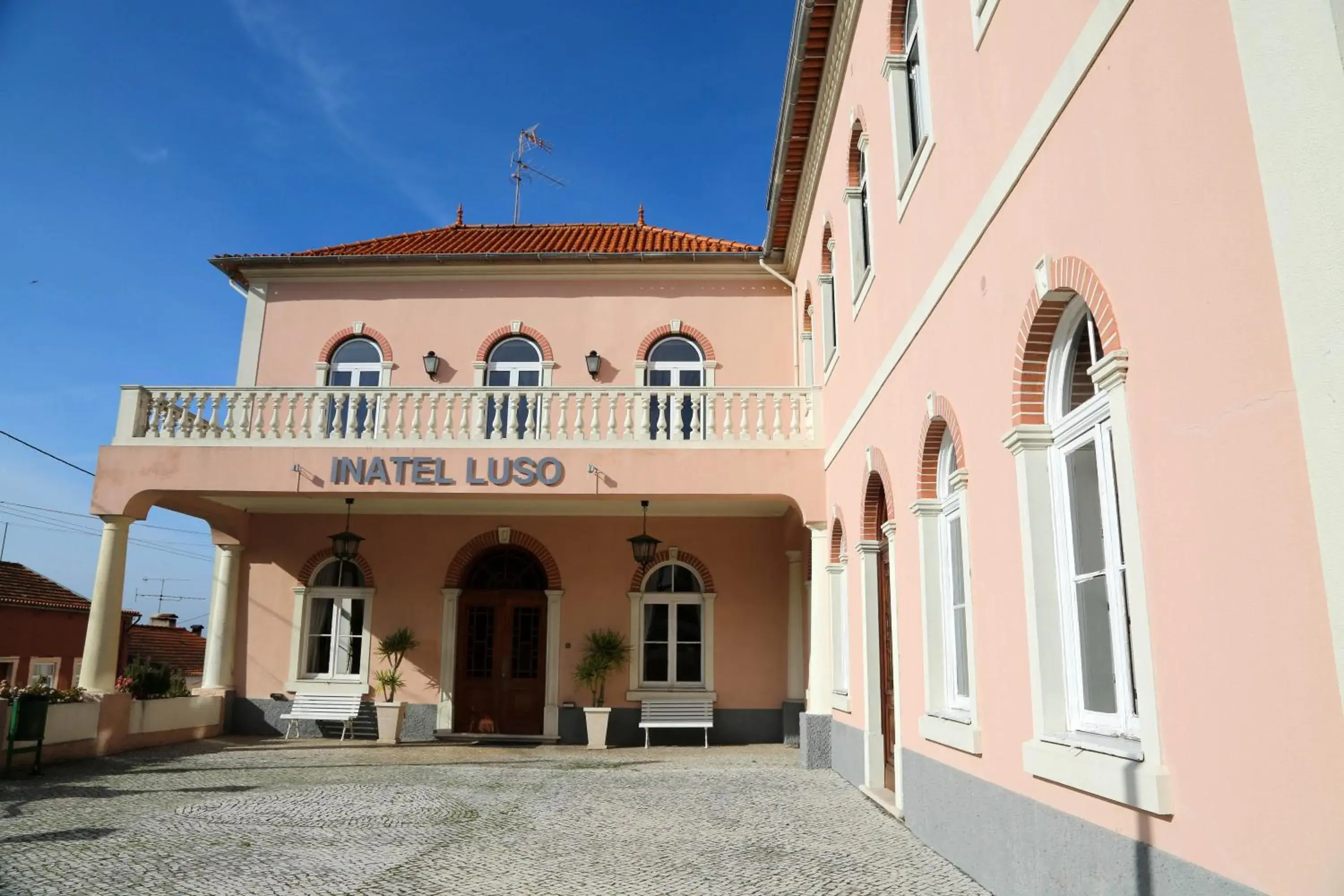 Property building in INATEL Luso Property building in INATEL Luso