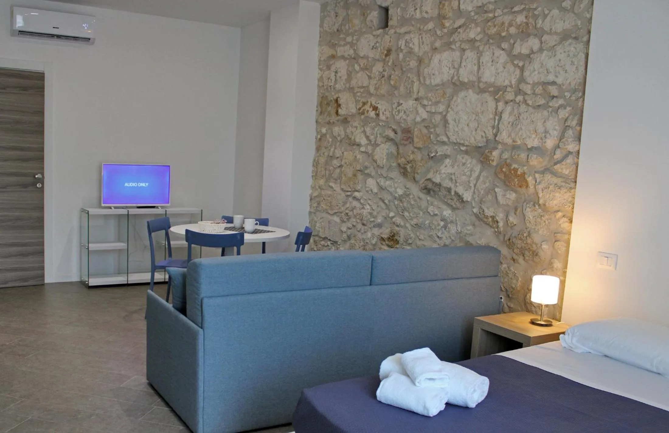 Bedroom, Bed in Archinuè