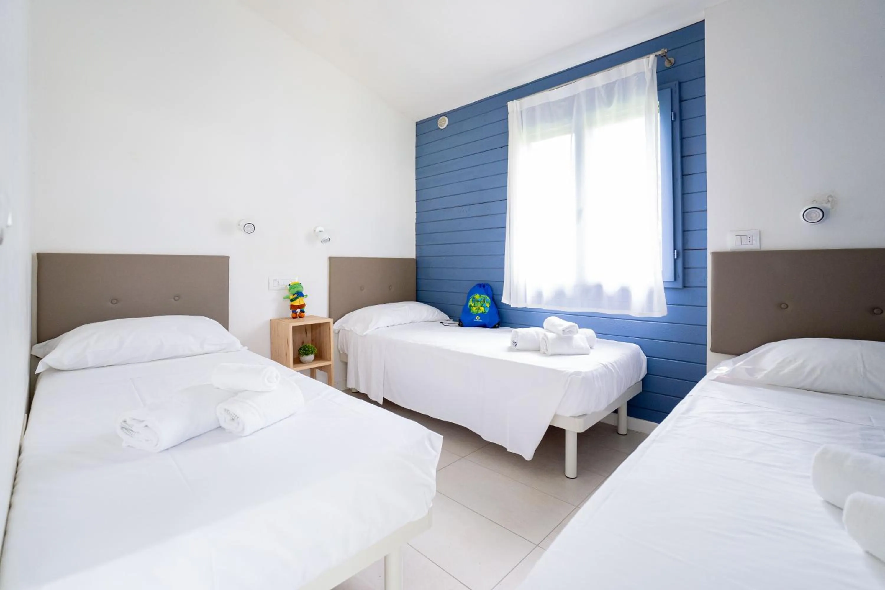 Bedroom, Bed in Club del Sole Adriano Family Camping Village