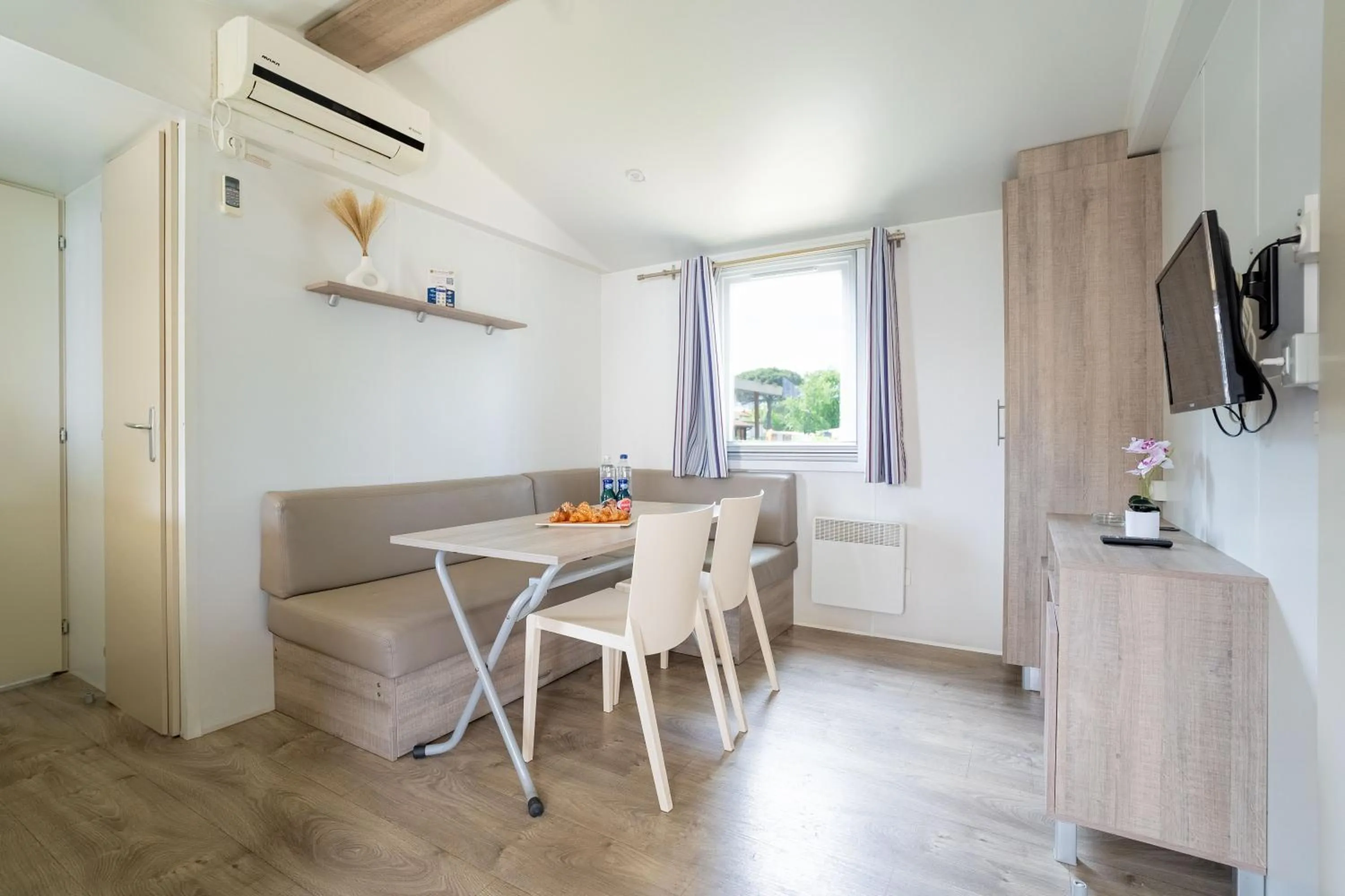 Living room in Club del Sole Adriano Family Camping Village