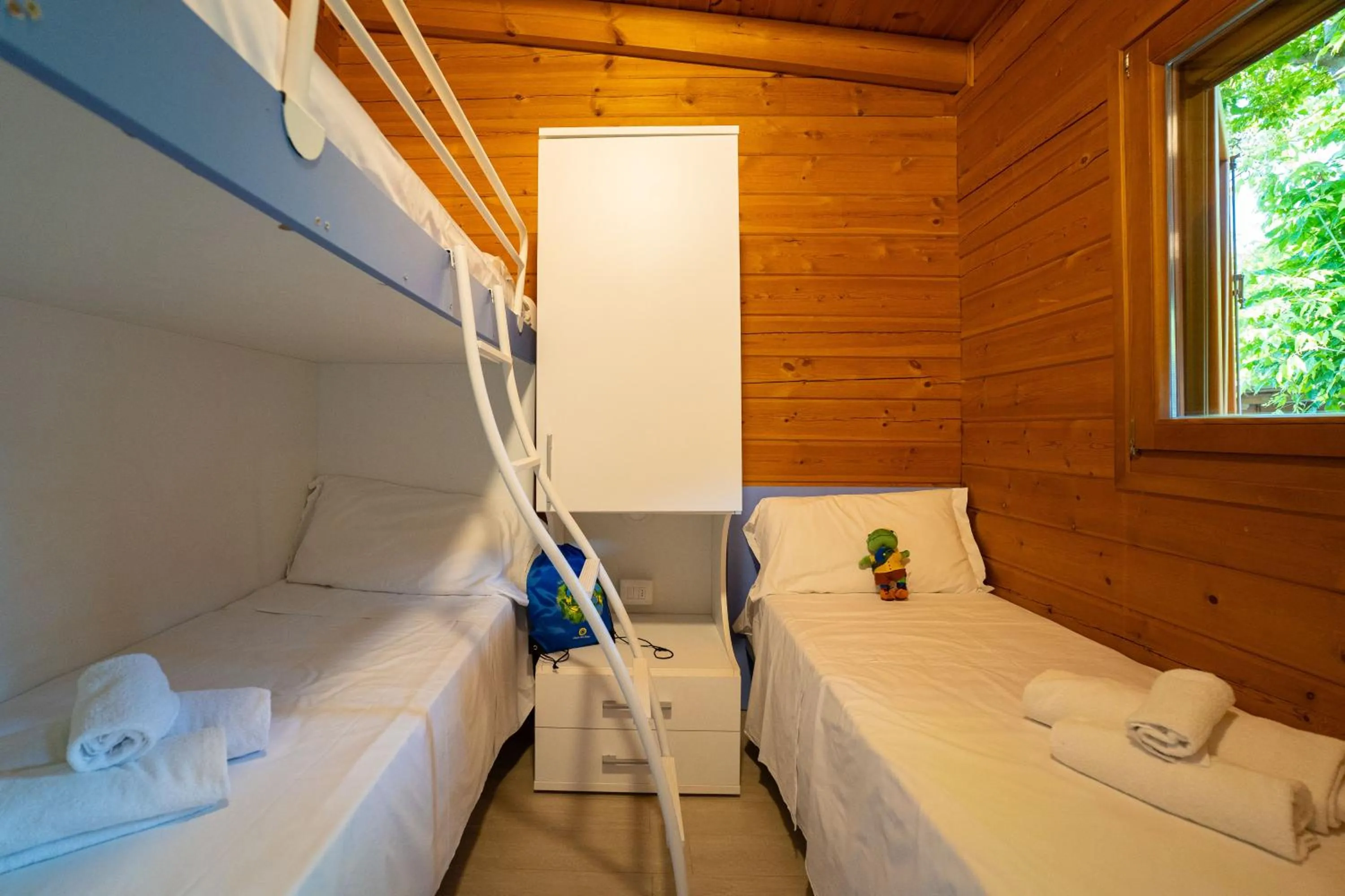 Bedroom, Bed in Club del Sole Adriano Family Camping Village