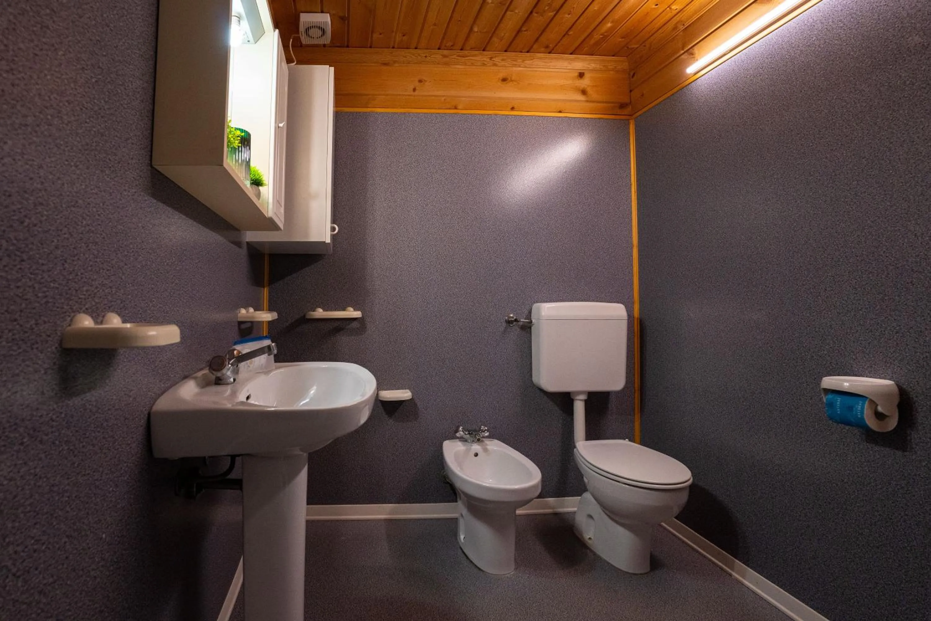 Bathroom in Club del Sole Adriano Family Camping Village