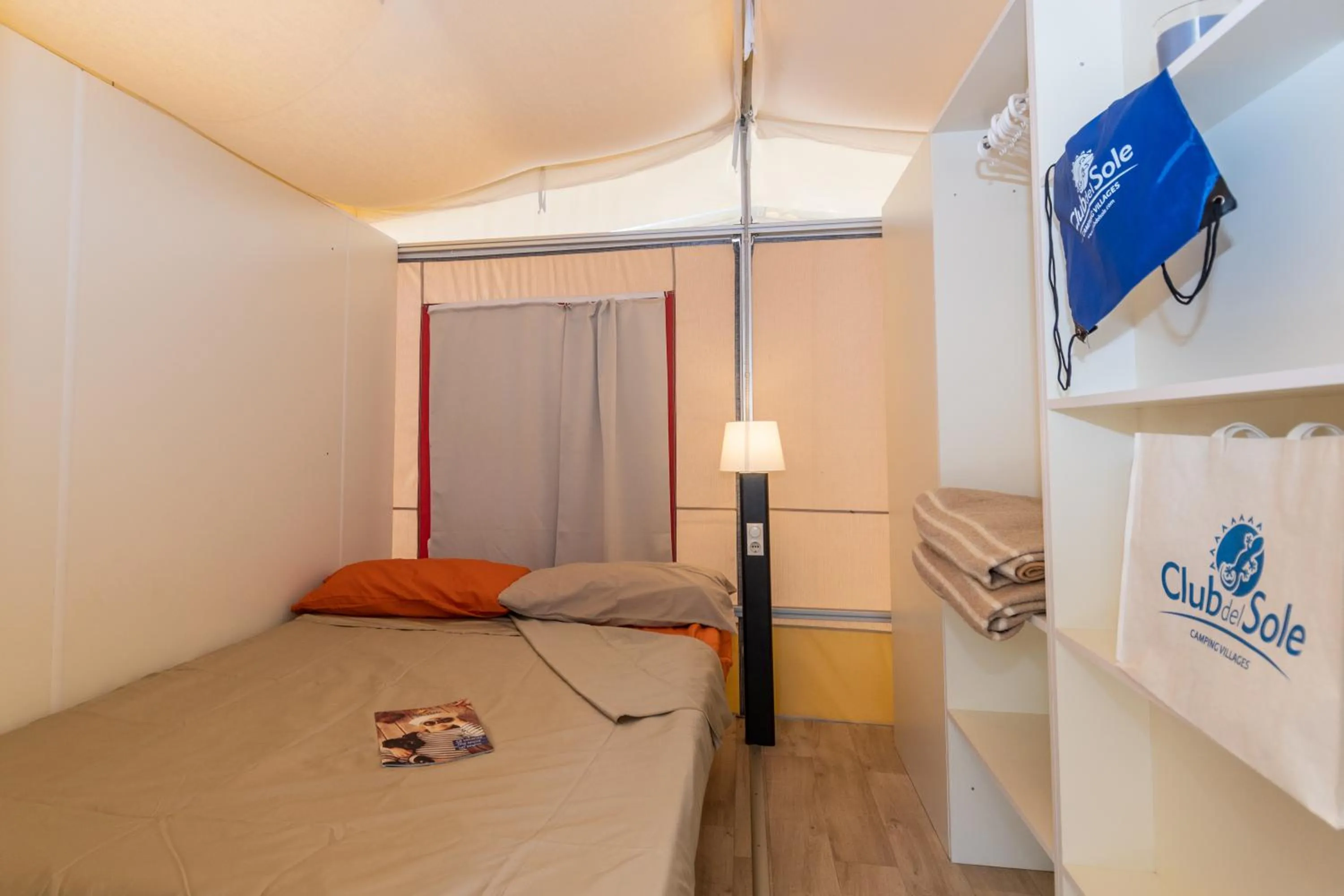 Bed in Club del Sole Adriano Family Camping Village