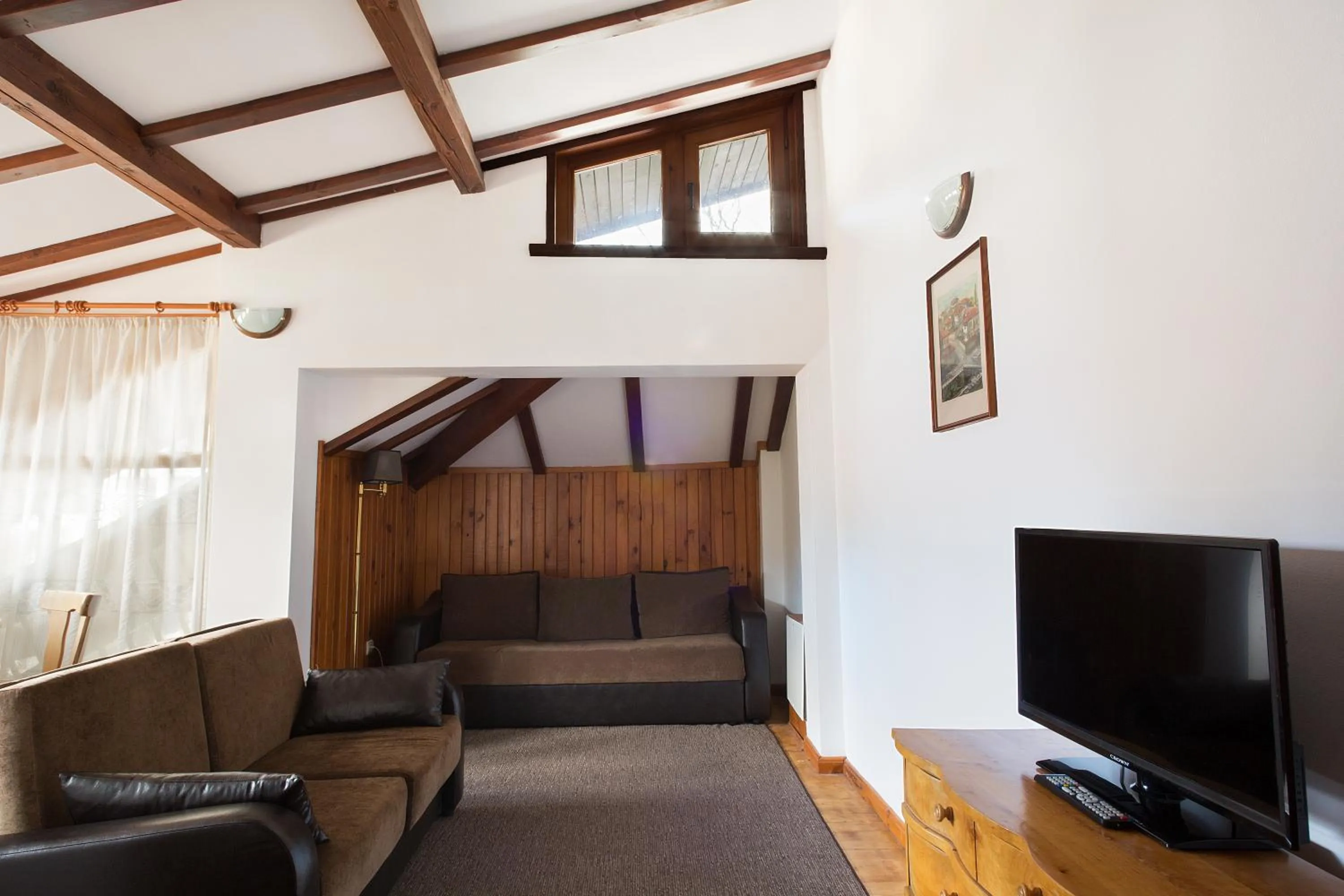 Dining area in Victoria Hotel Borovets - Free Parking