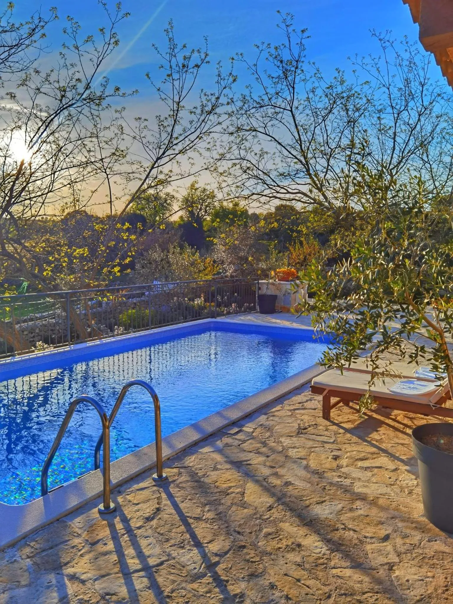 Swimming pool in Villa Mare