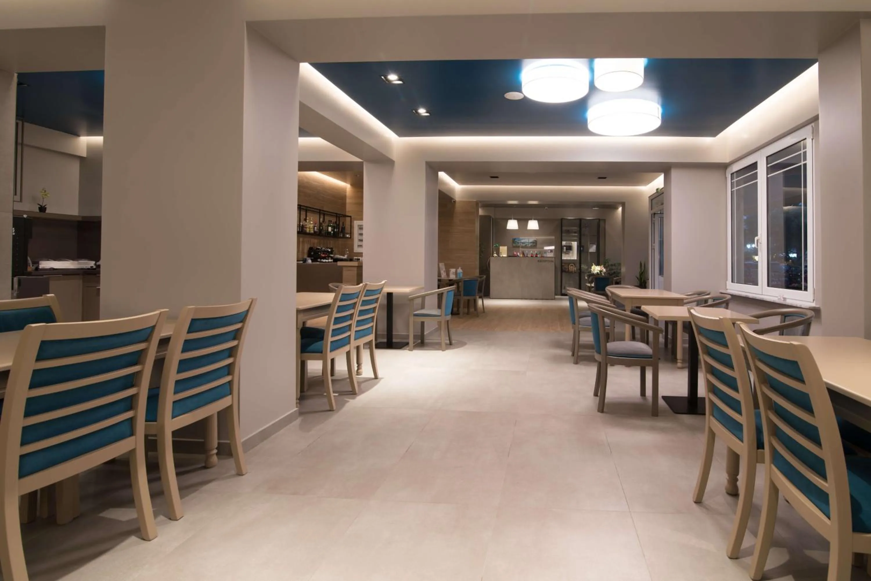 Restaurant/places to eat in Gold Stern