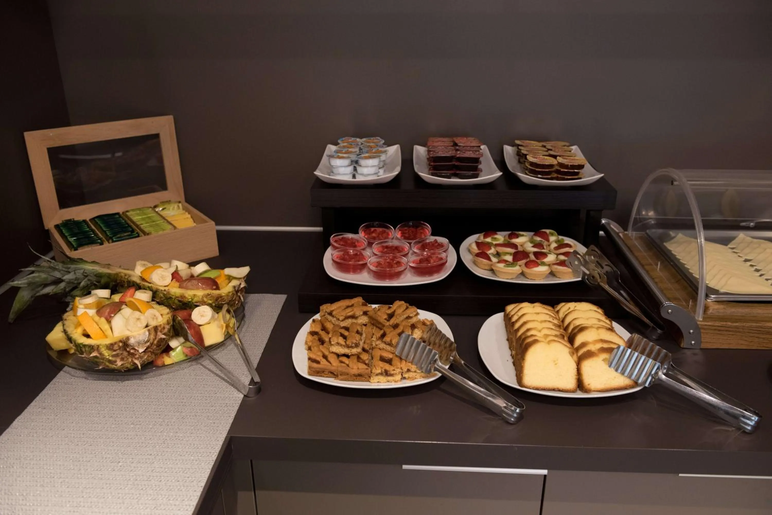 Buffet breakfast in Gold Stern