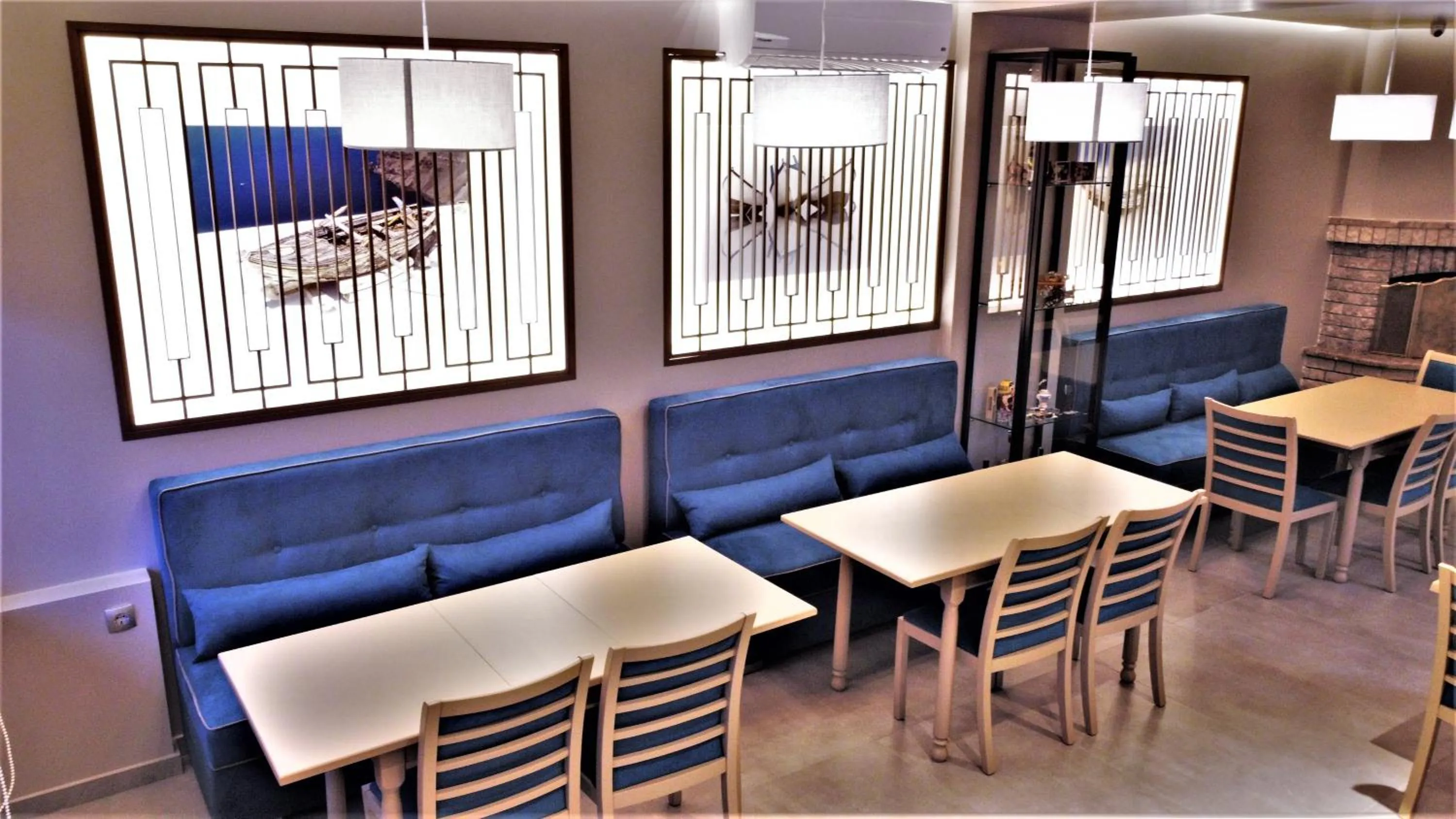 Restaurant/places to eat in Gold Stern