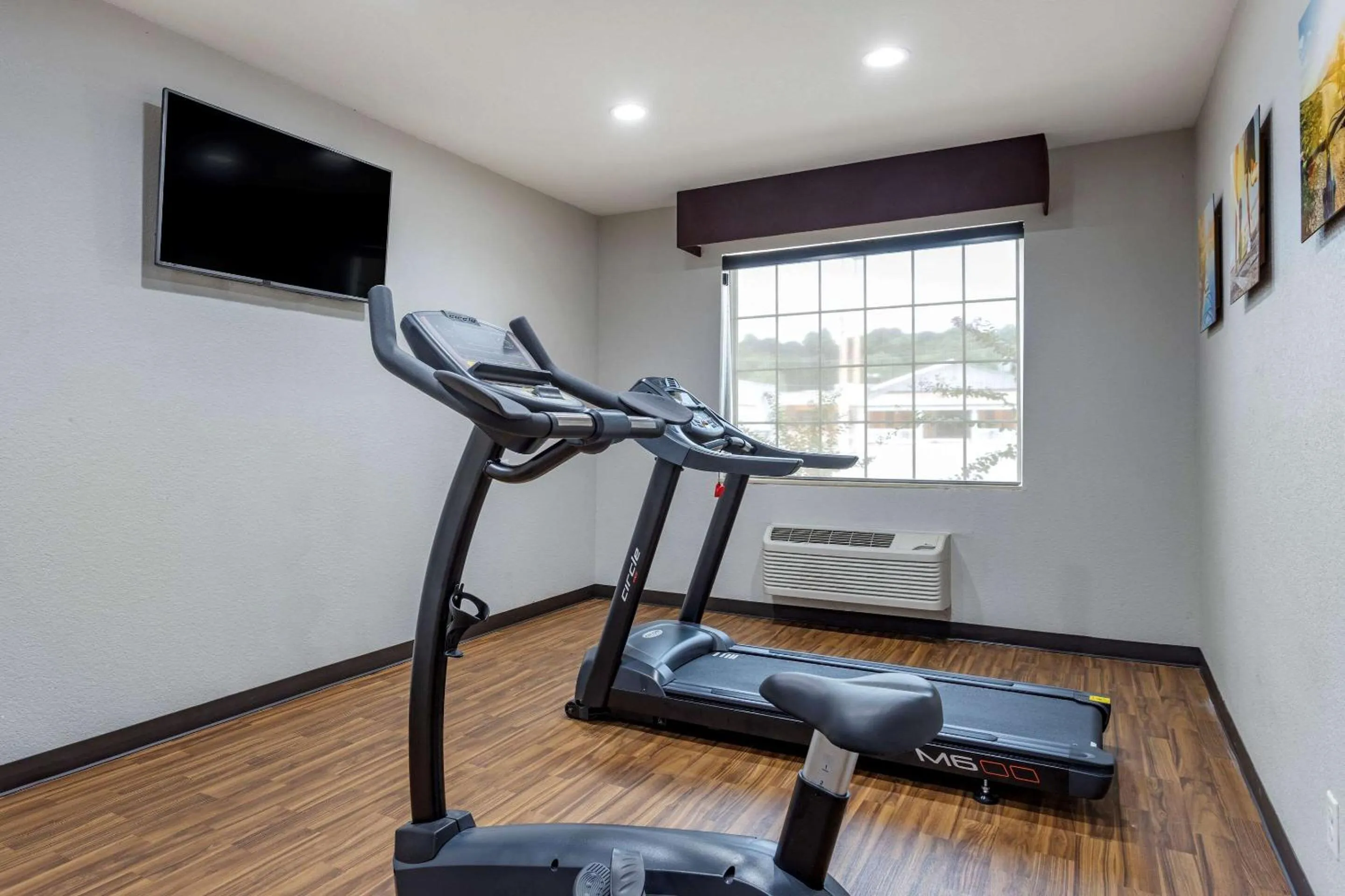 Fitness centre/facilities in Comfort Inn & Suites North Little Rock JFK Blvd