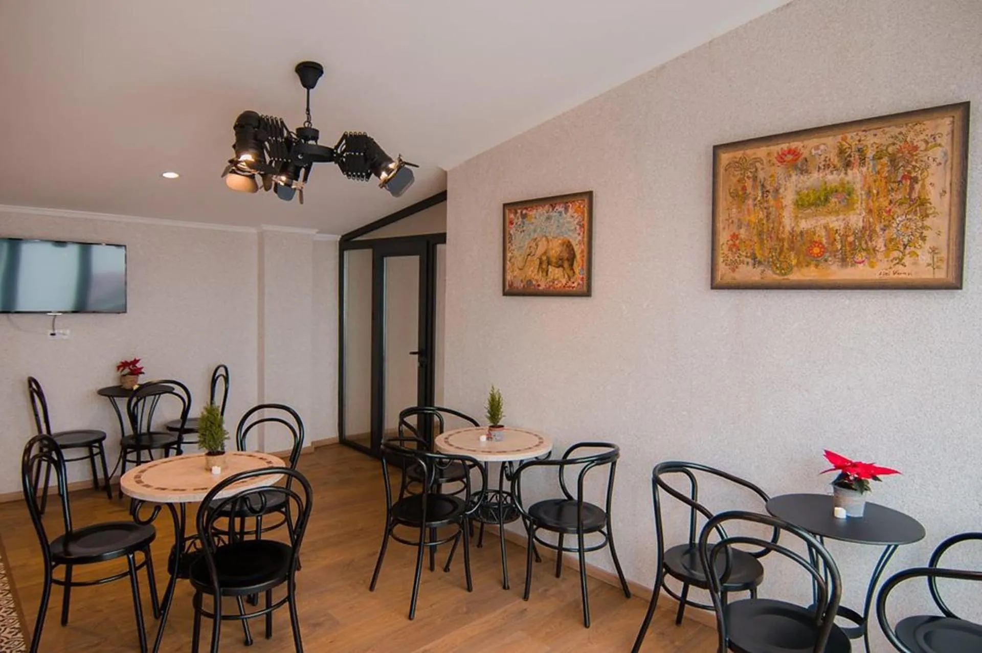 Lounge or bar in Hotel Tela & Mareli Winery