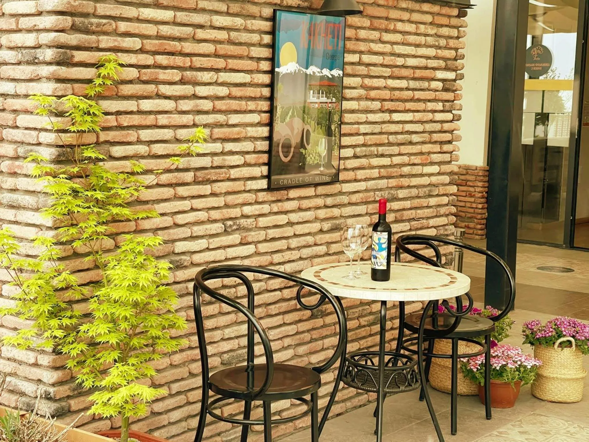 Restaurant/places to eat in Hotel Tela & Mareli Winery