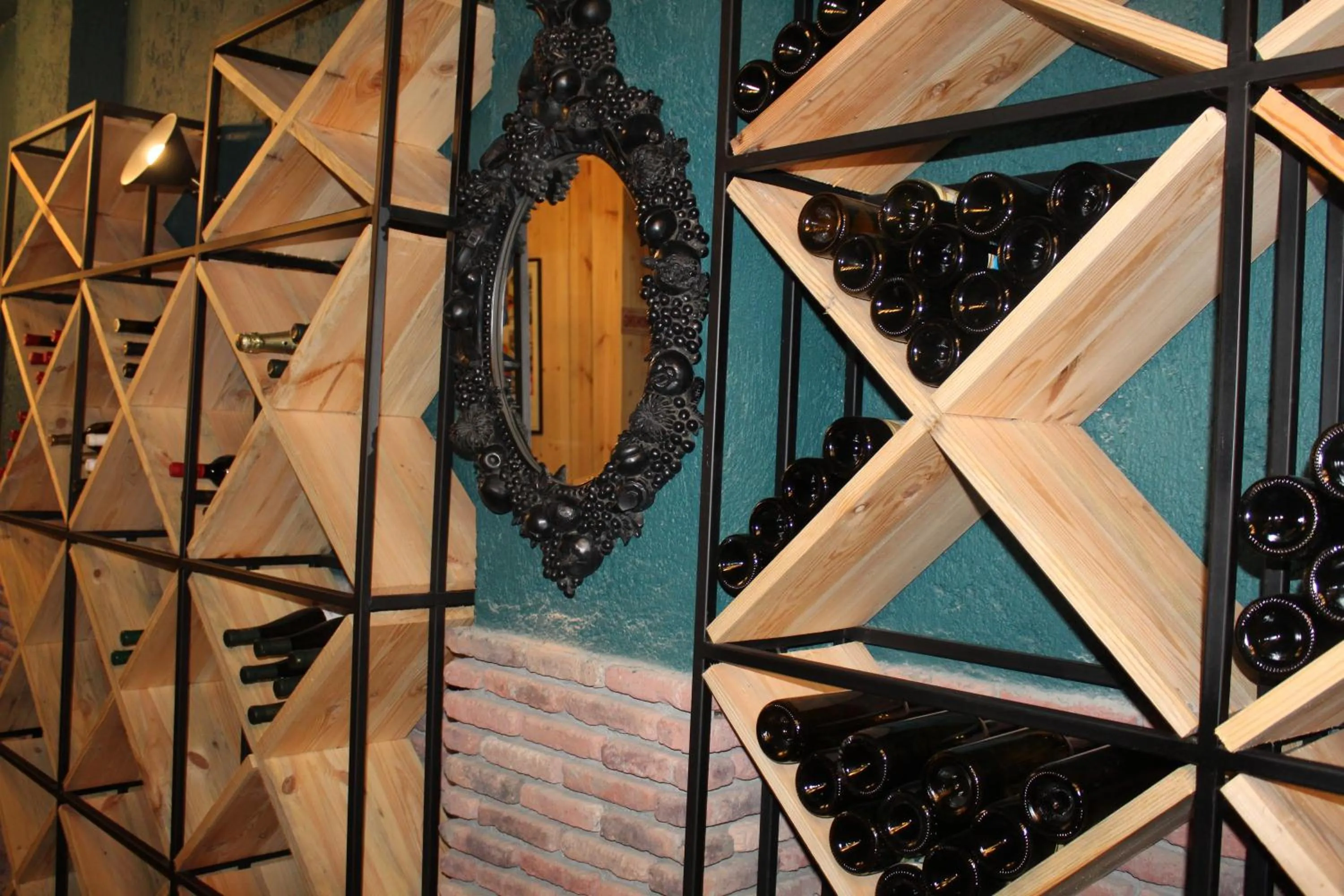 Drinks in Hotel Tela & Mareli Winery