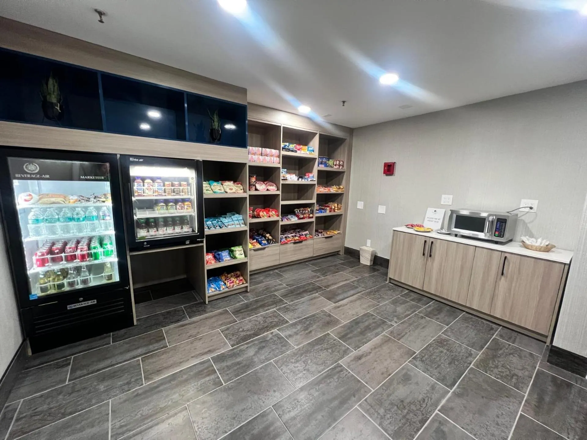 Restaurant/places to eat in DoubleTree by Hilton Livermore, CA