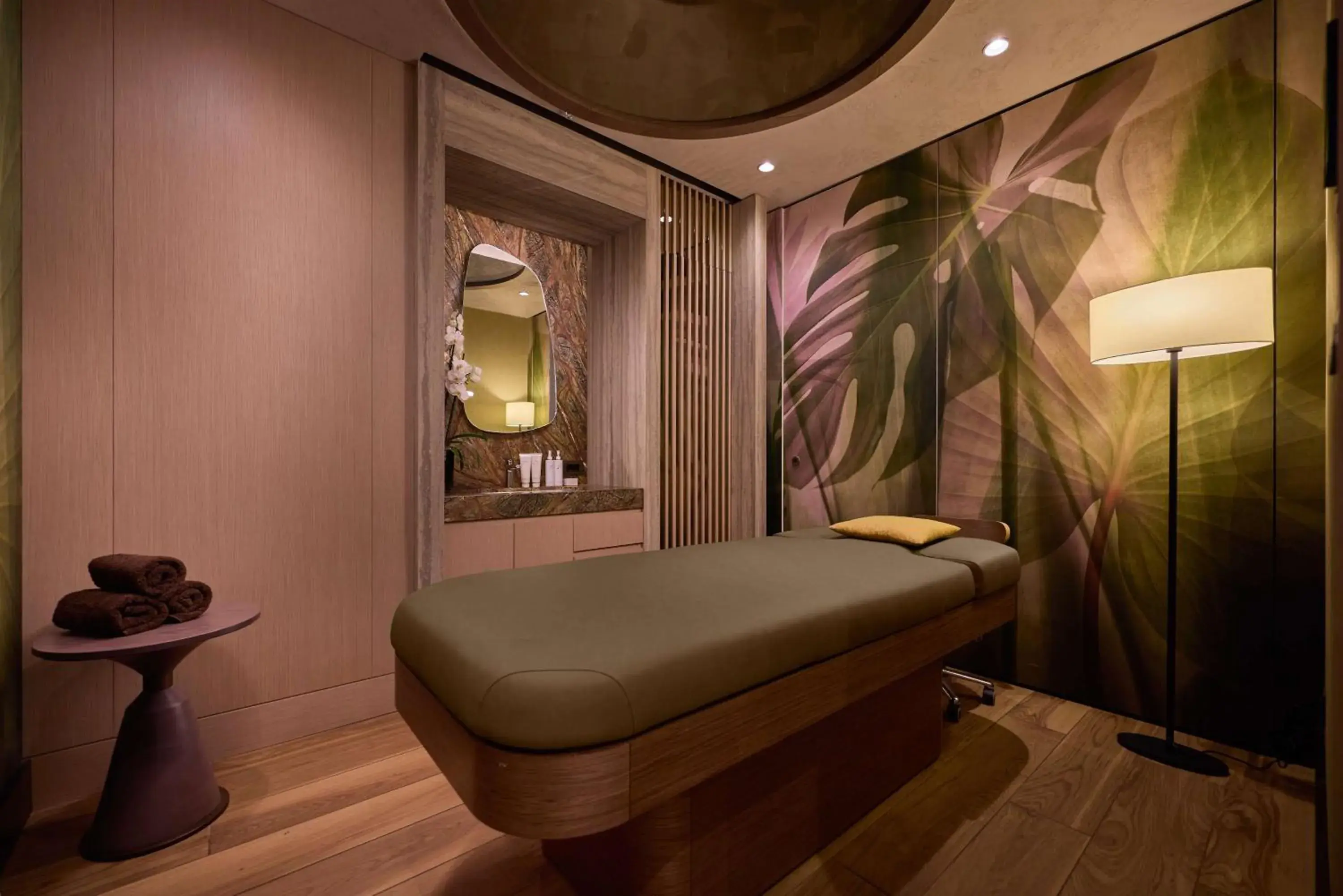 Massage, Bed in Hilton Sofia Massage, Bed in Hilton Sofia