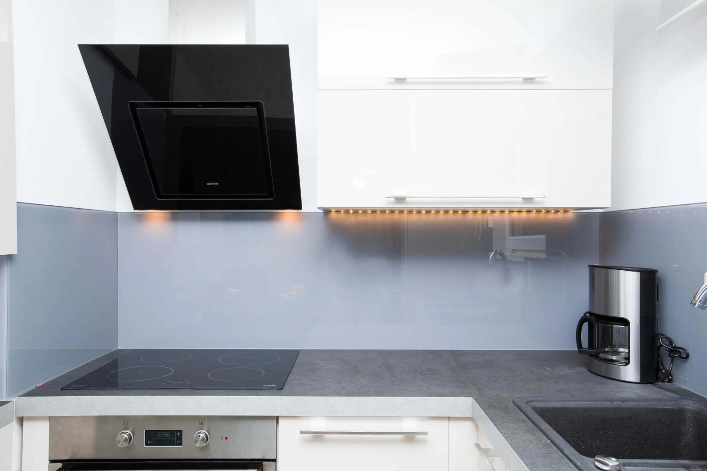 Kitchen or kitchenette in Moderna Lapad