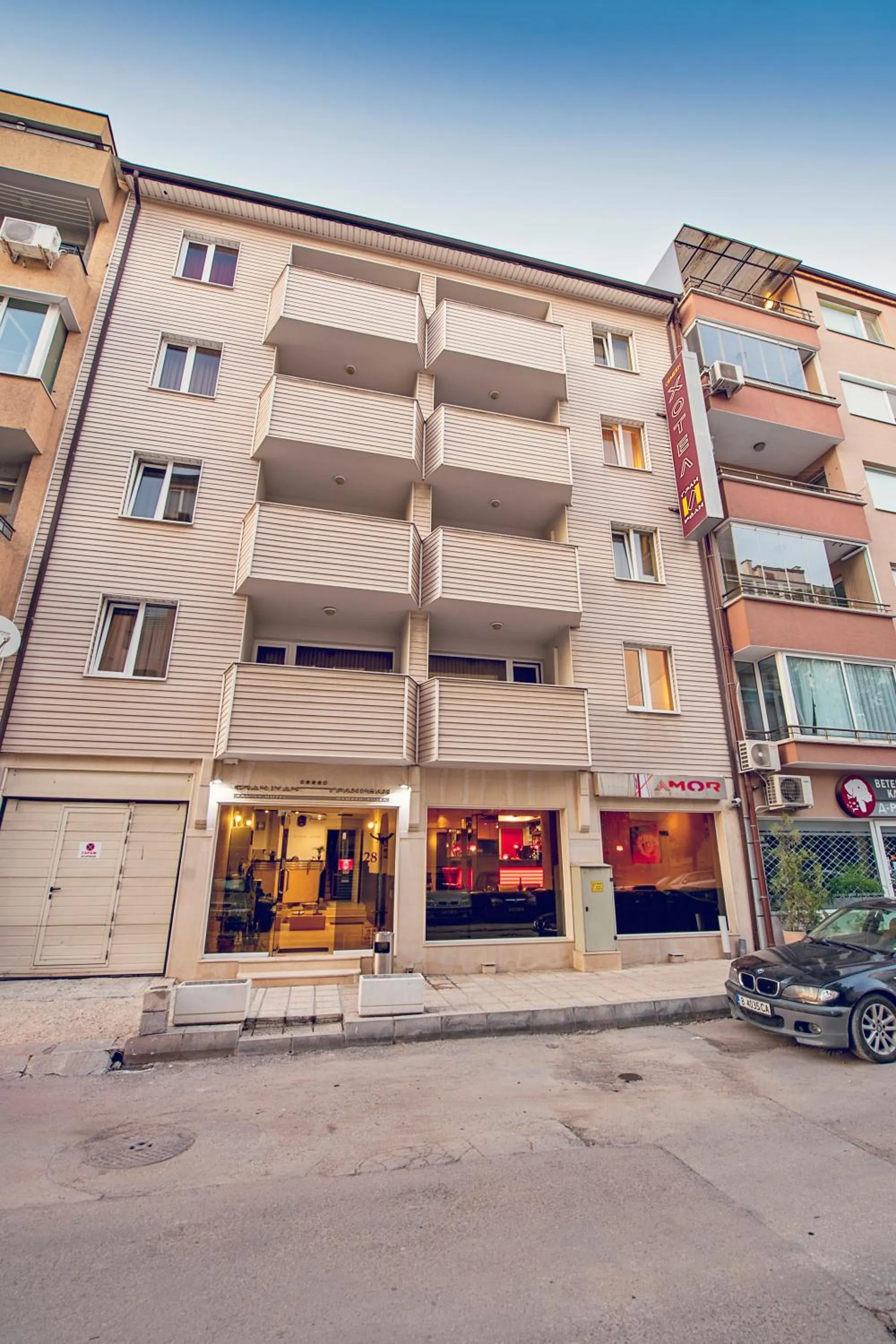 Facade/entrance in Family Hotel Gran Ivan