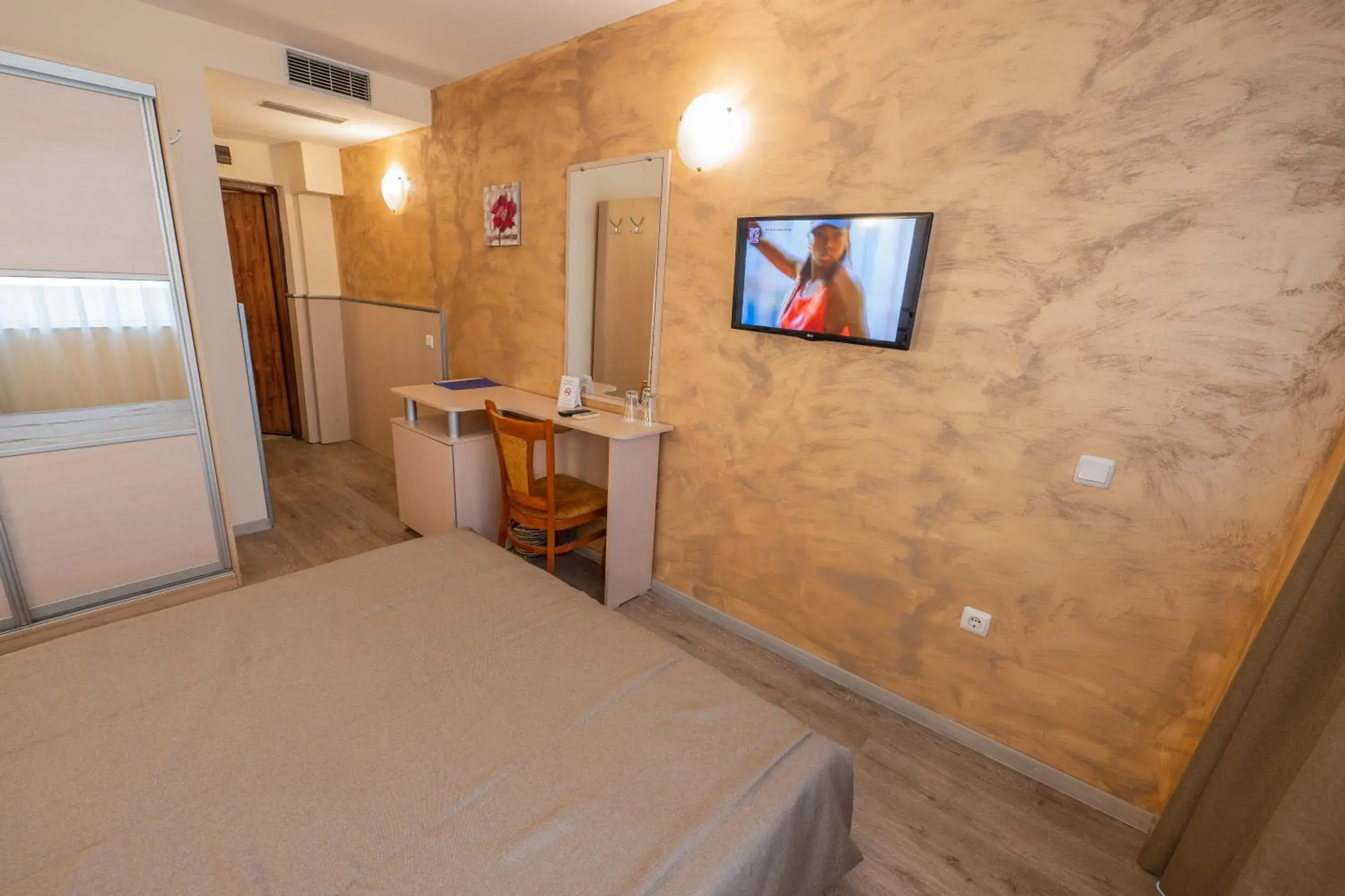 Double or Twin Room - single occupancy in Family Hotel Gran Ivan Double or Twin Room - single occupancy in Family Hotel Gran Ivan