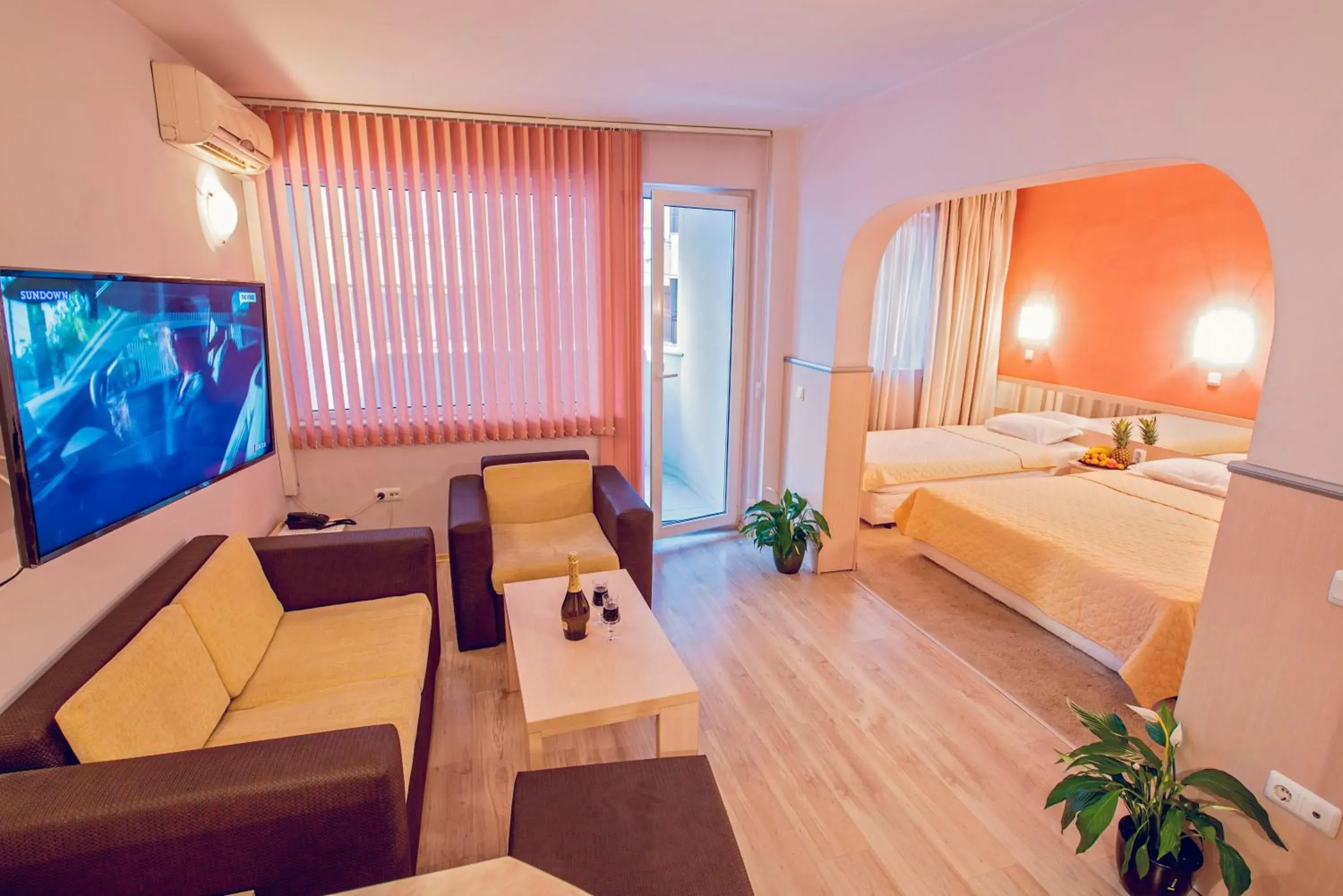 Seating area, Bed in Family Hotel Gran Ivan Seating area, Bed in Family Hotel Gran Ivan