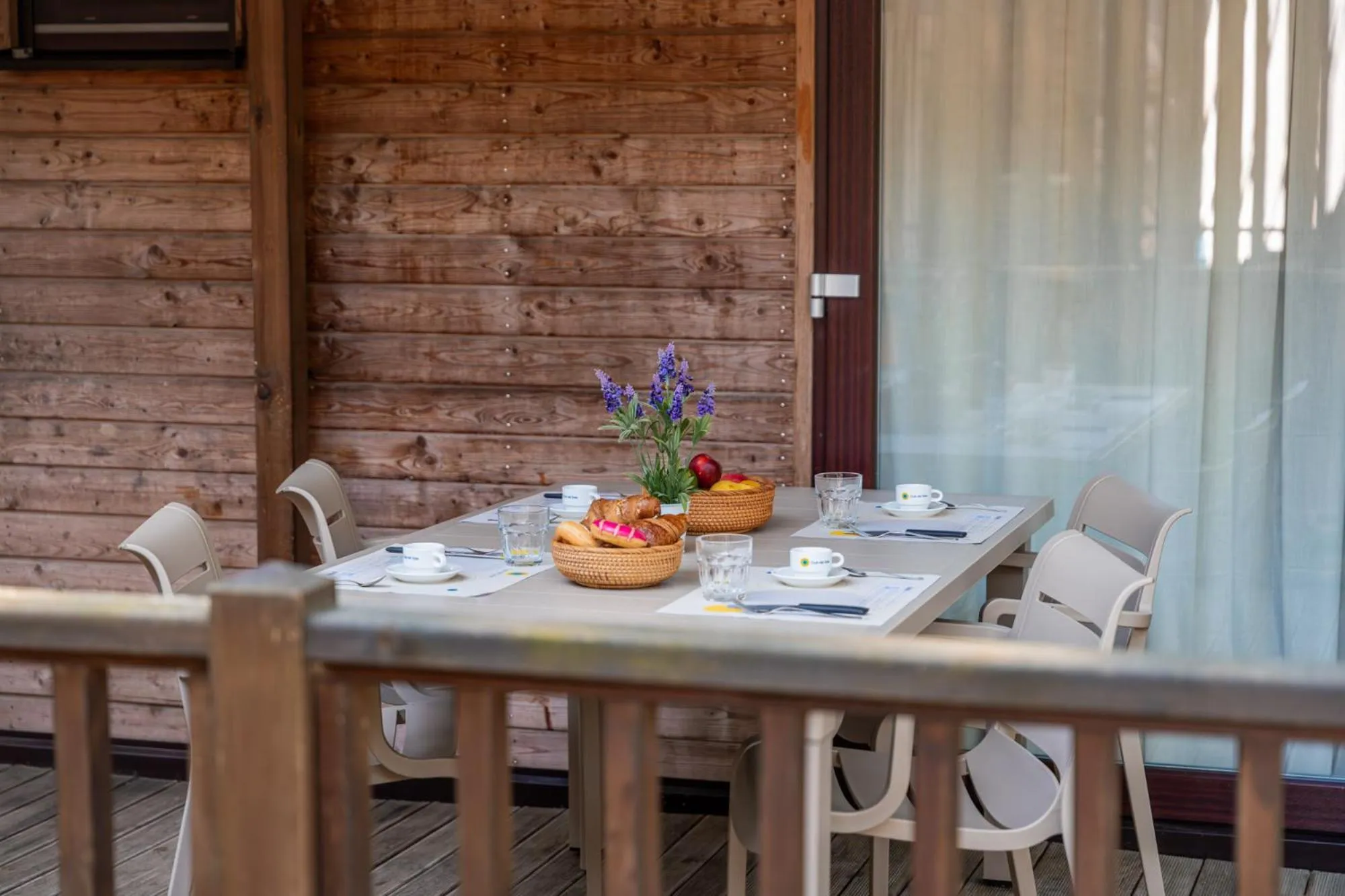 Patio in Club del Sole Spina Family Collection