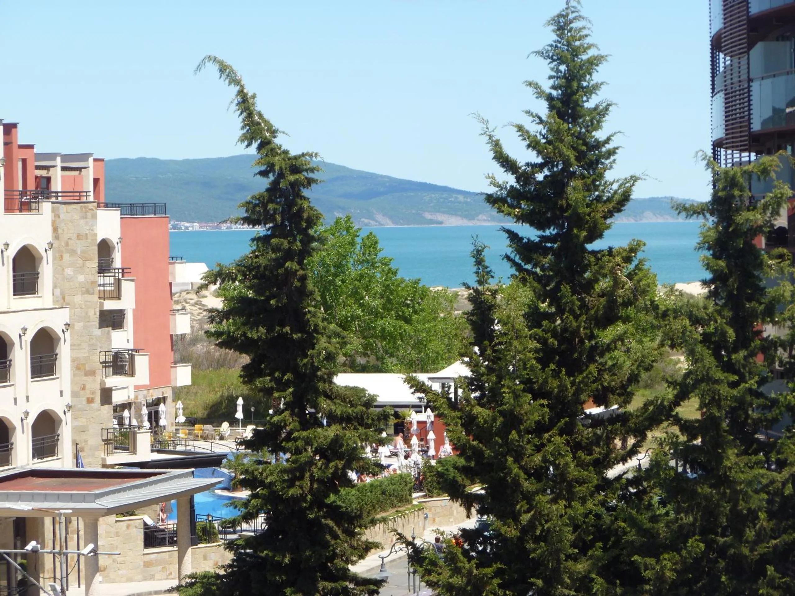 Property building in Apartment Tourist Complex Rose Village