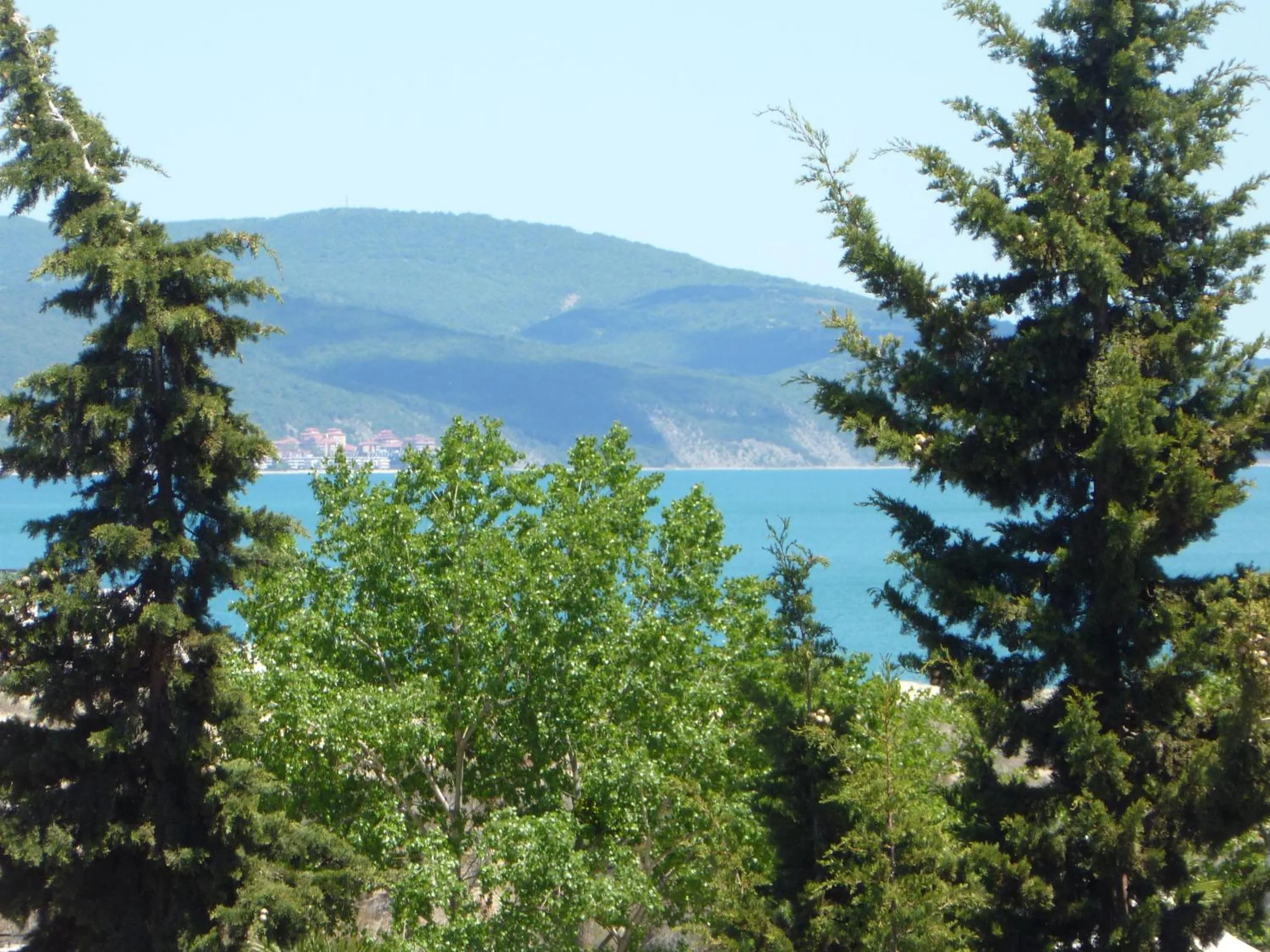 Nearby landmark in Apartment Tourist Complex Rose Village