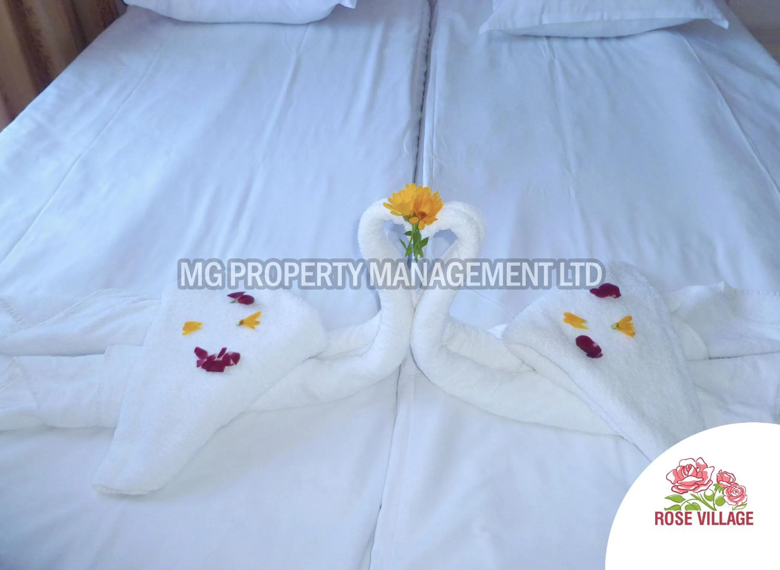 Property logo or sign, Bed in Apartment Tourist Complex Rose Village